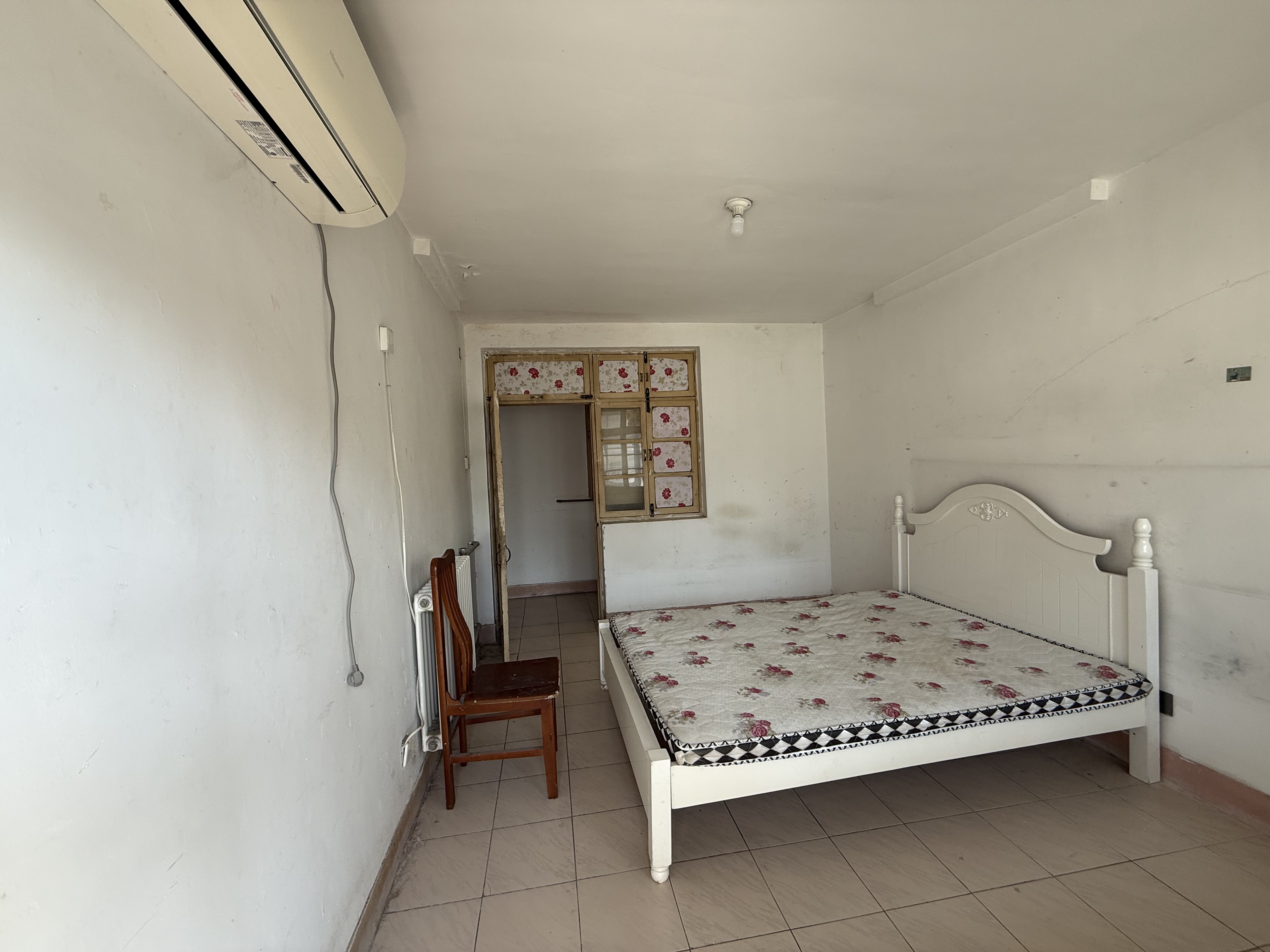 南券门巷小区(趵突泉南路16号)