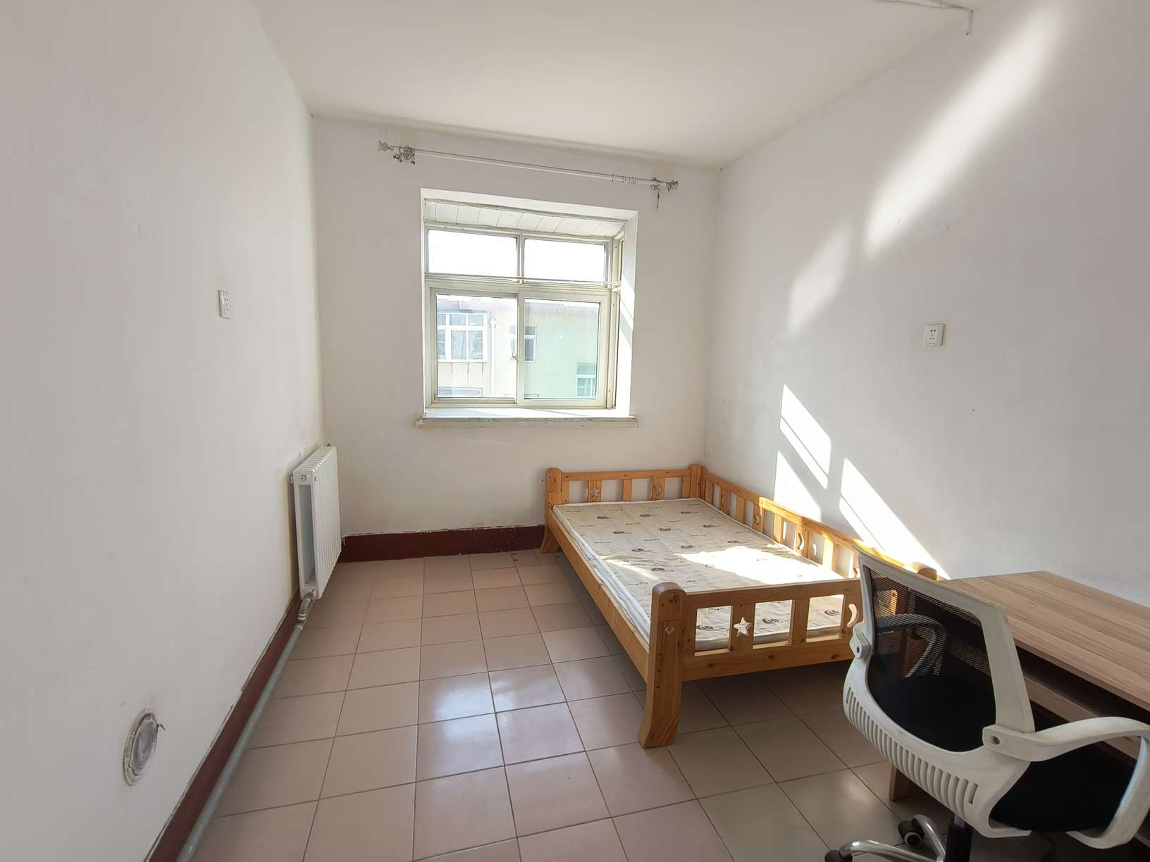 纬十二路单位宿舍