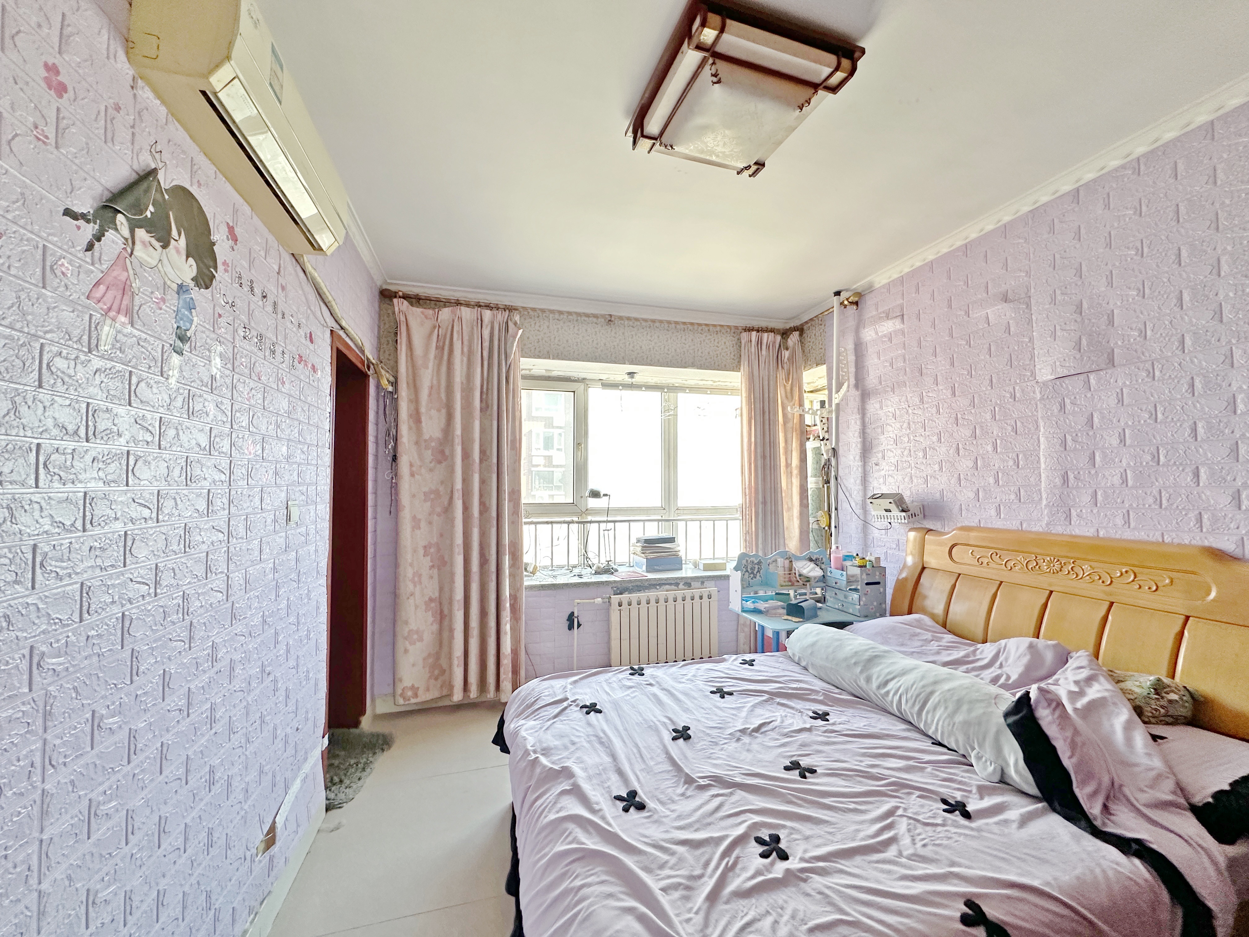 卧龙花园龙泰苑