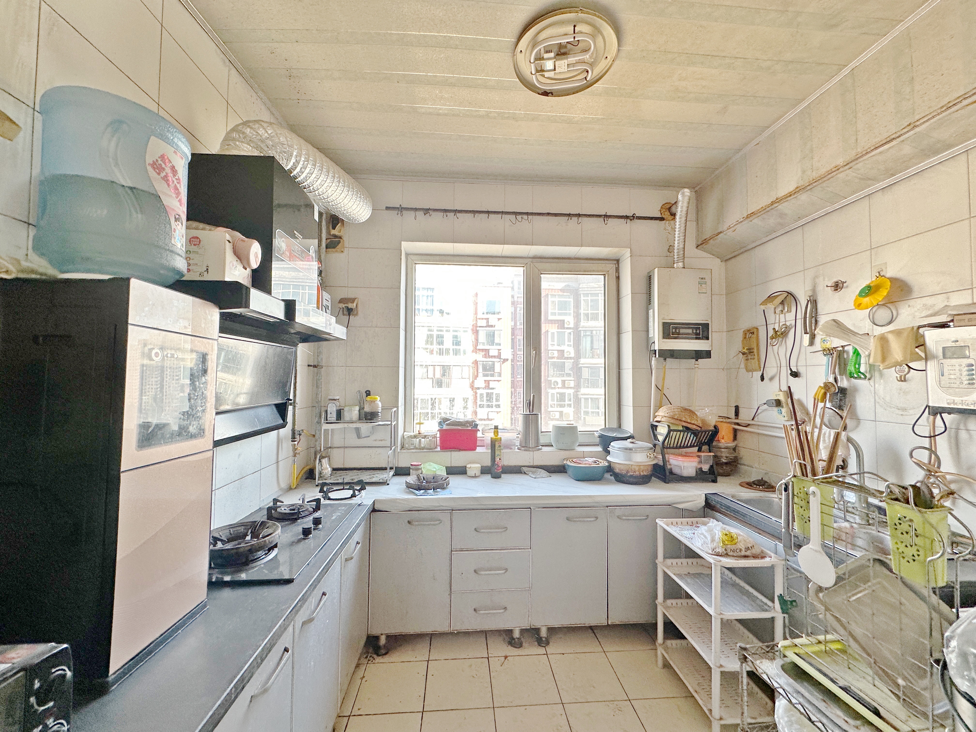 卧龙花园龙泰苑