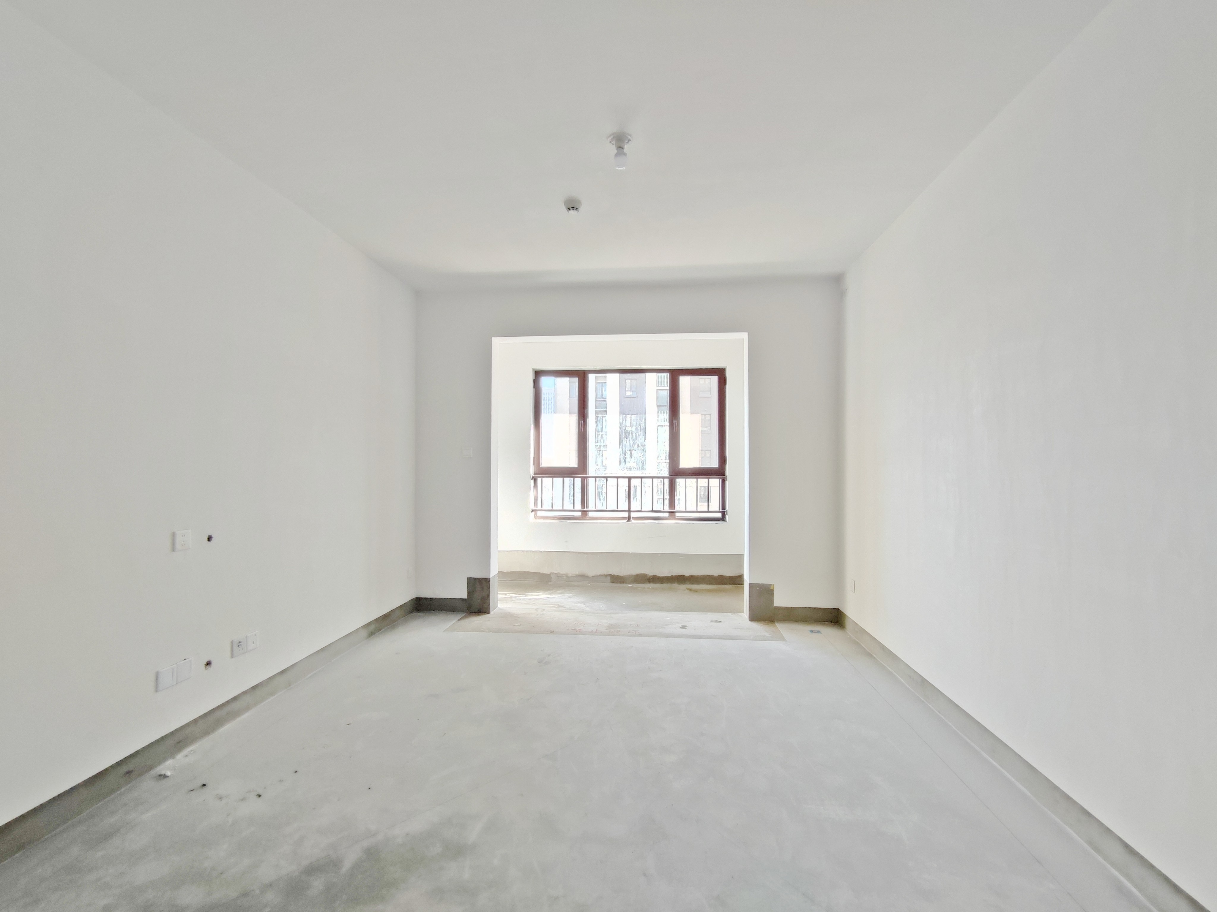 
                            中建锦绣首府 