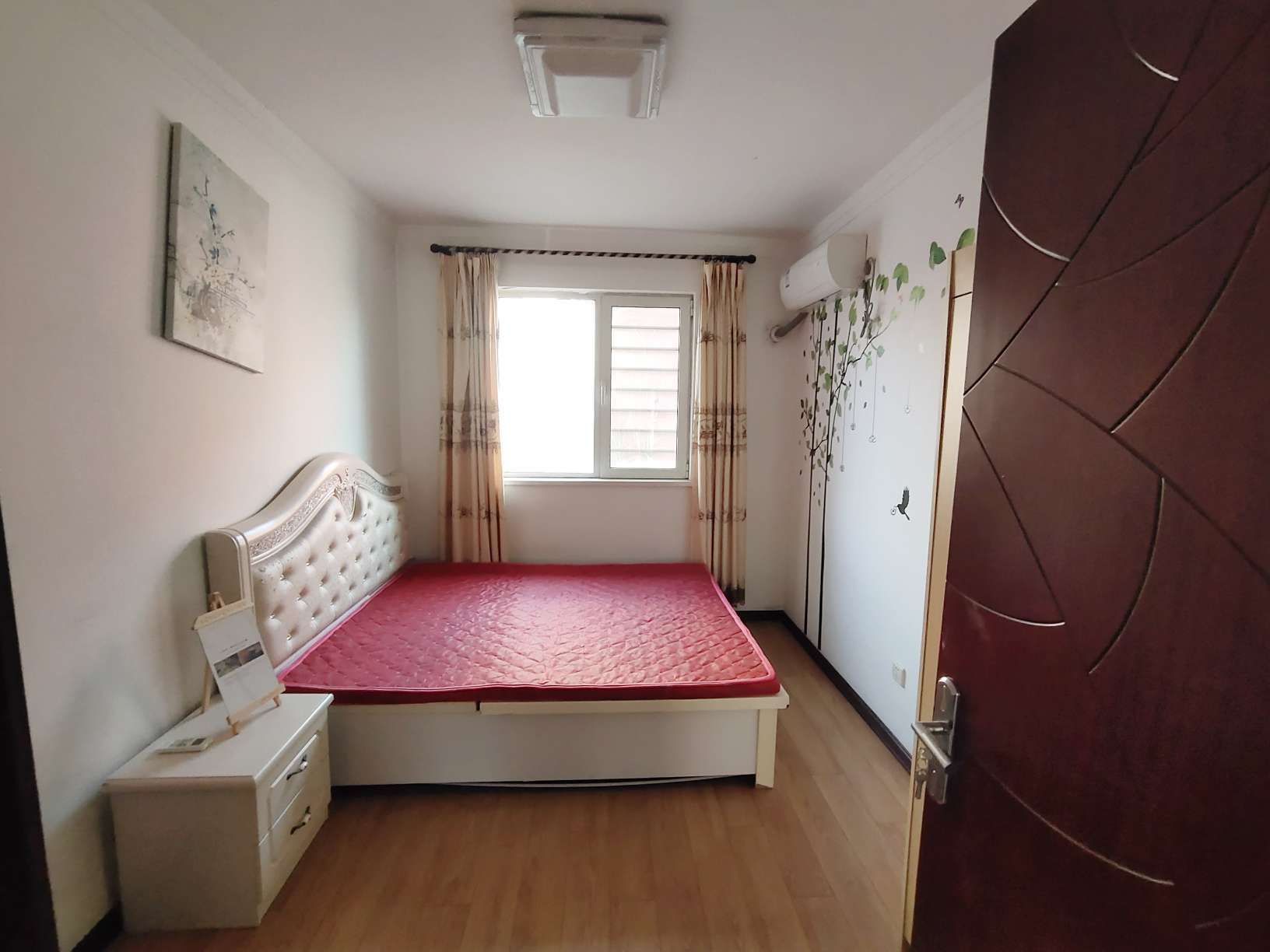 天鸿万象新天四区