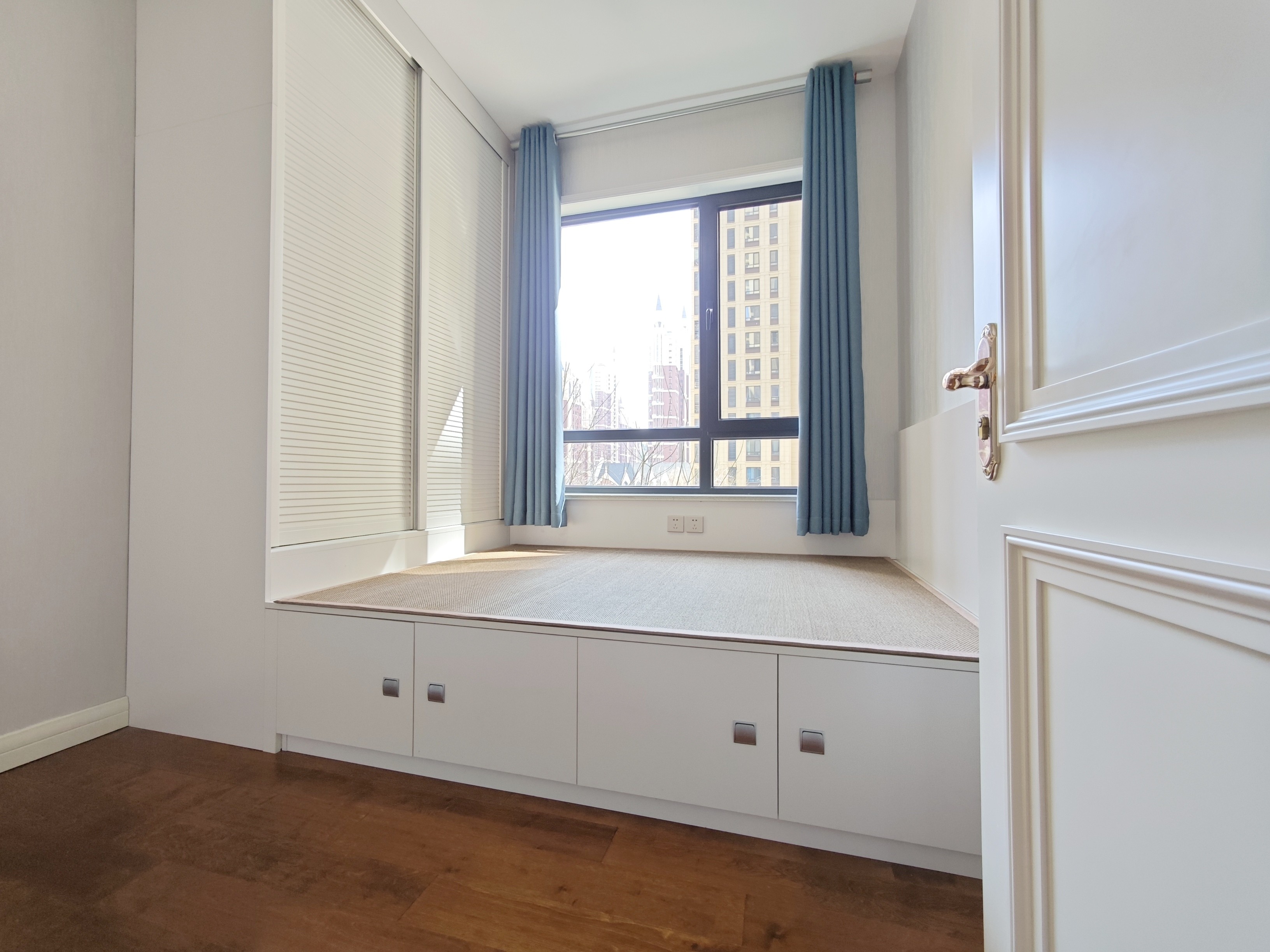 高新绿城玉兰花园