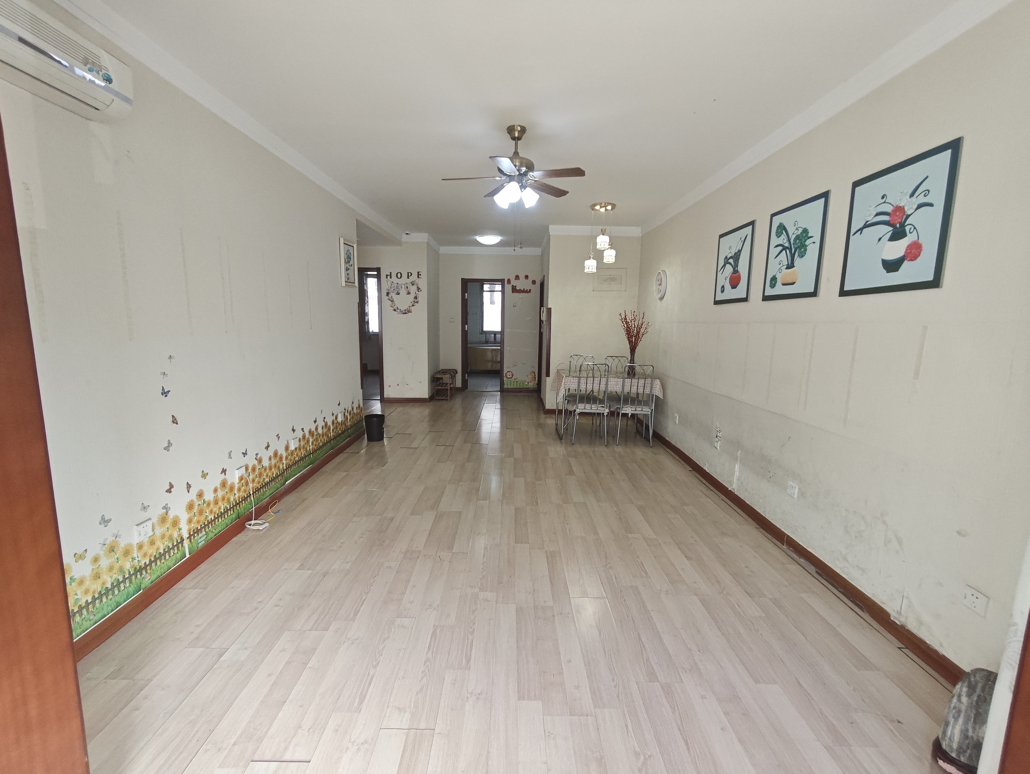 
							天鸿万象新天四区