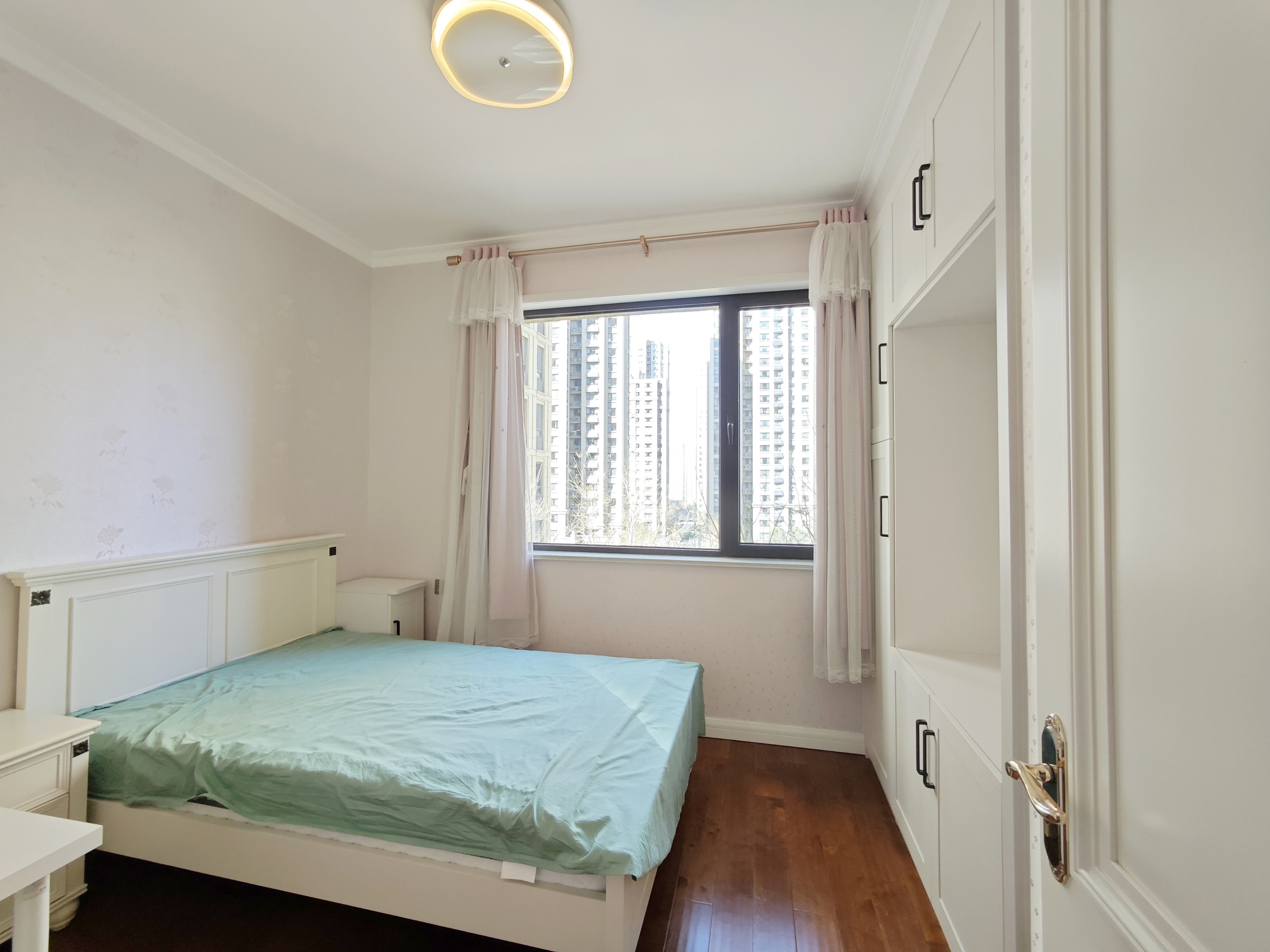 高新绿城玉兰花园