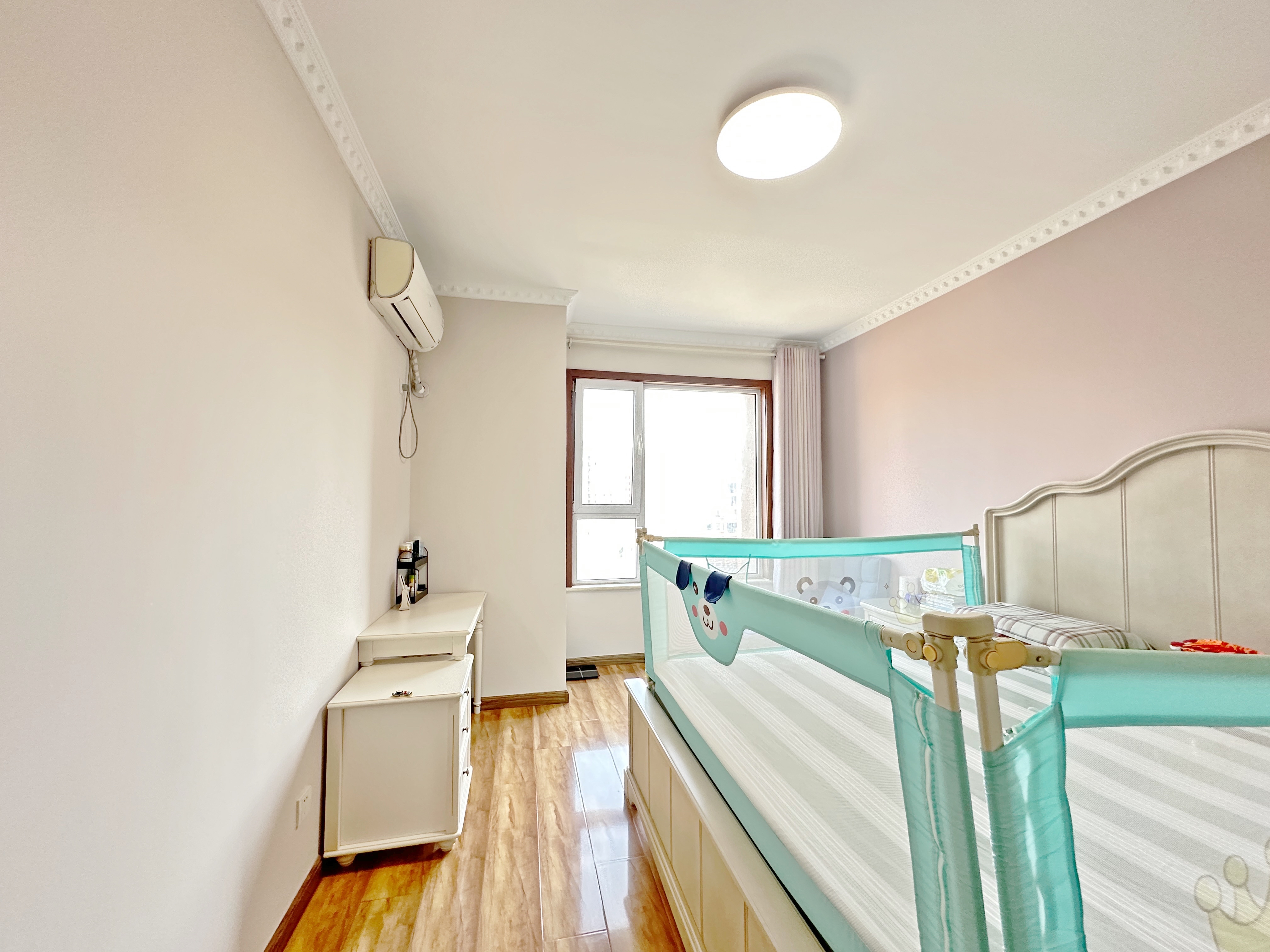 绿地新里卢浮公馆