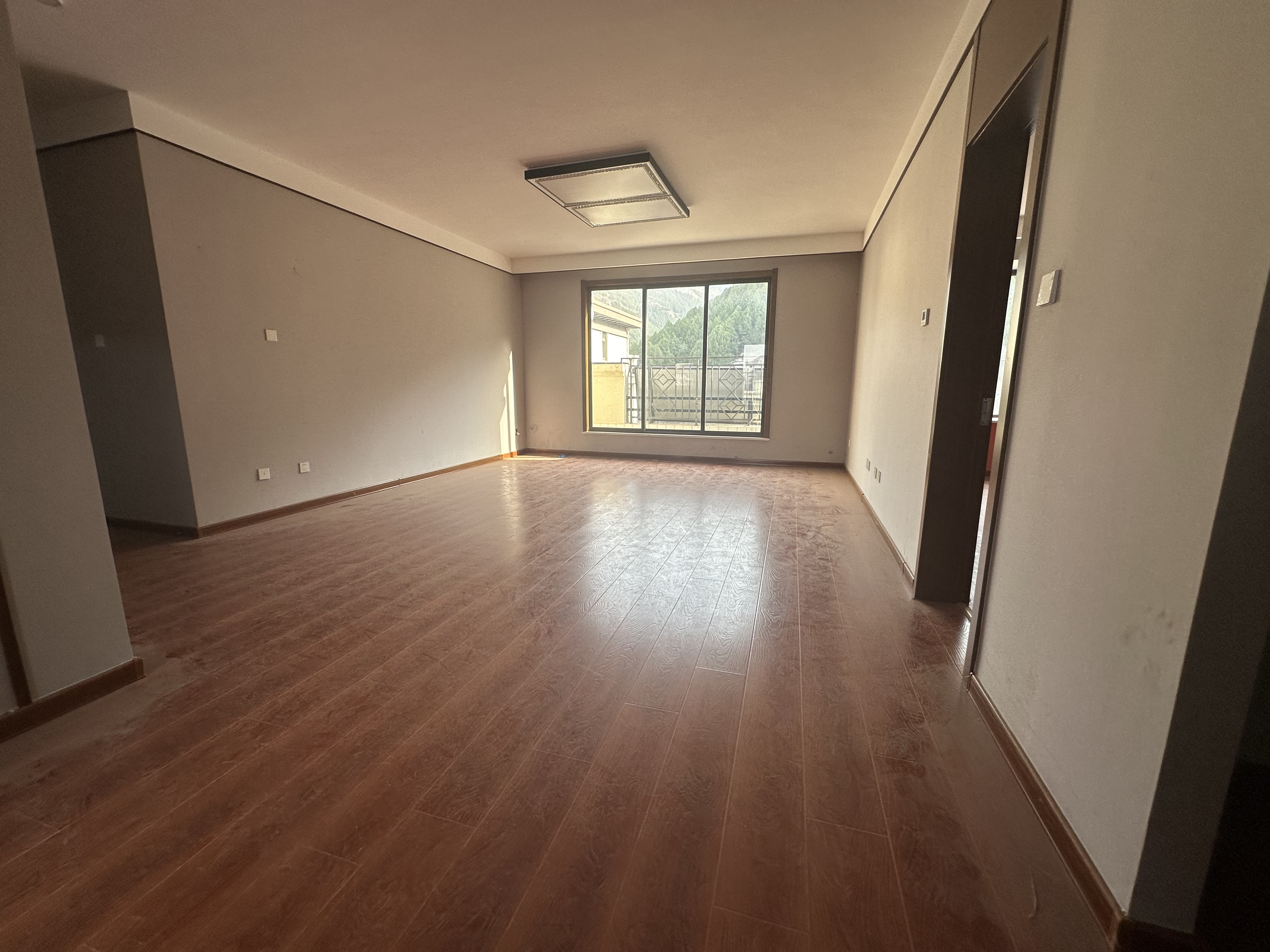 鲁能领秀城漫山香墅天麓