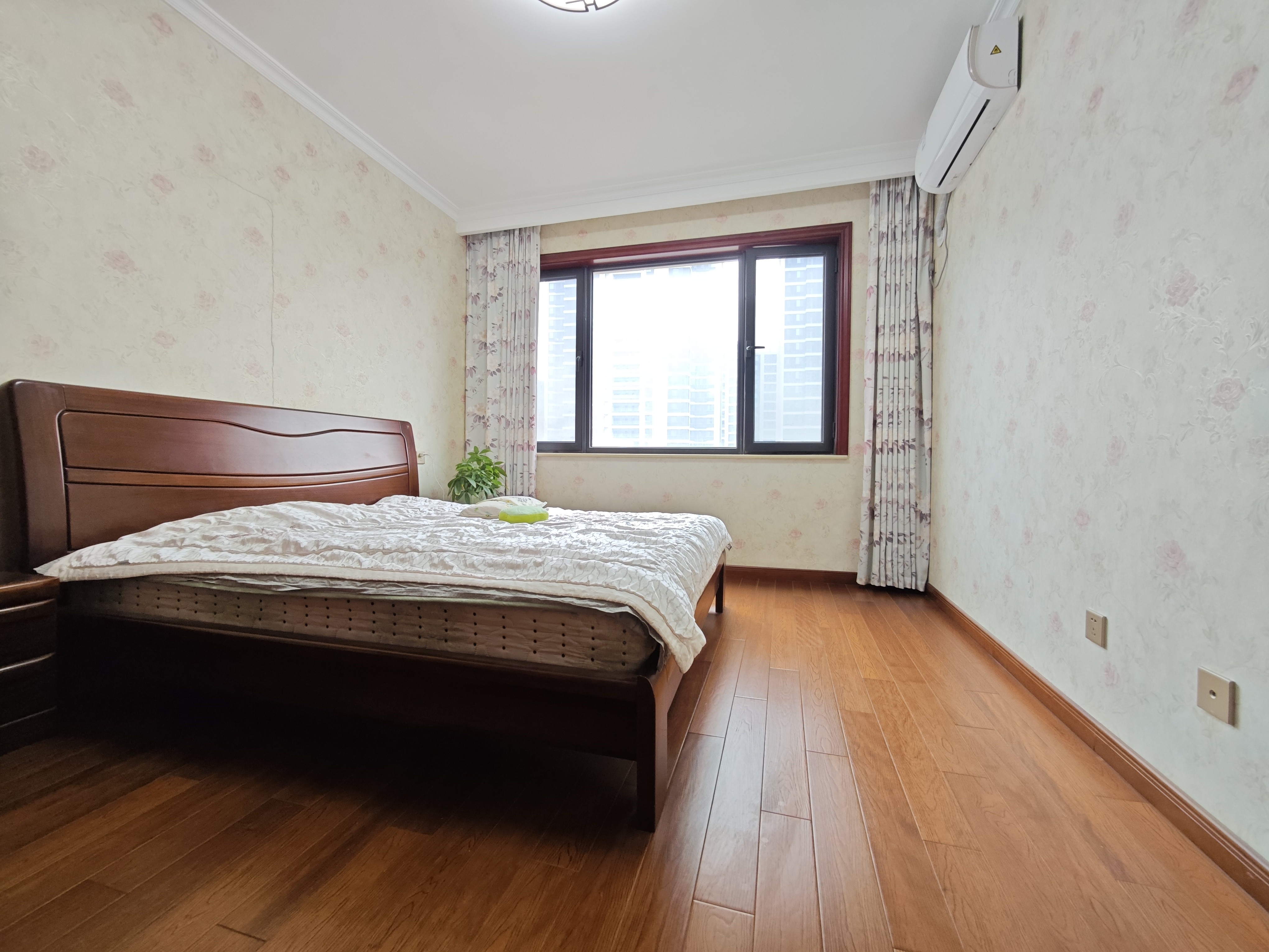 高新绿城玉兰花园