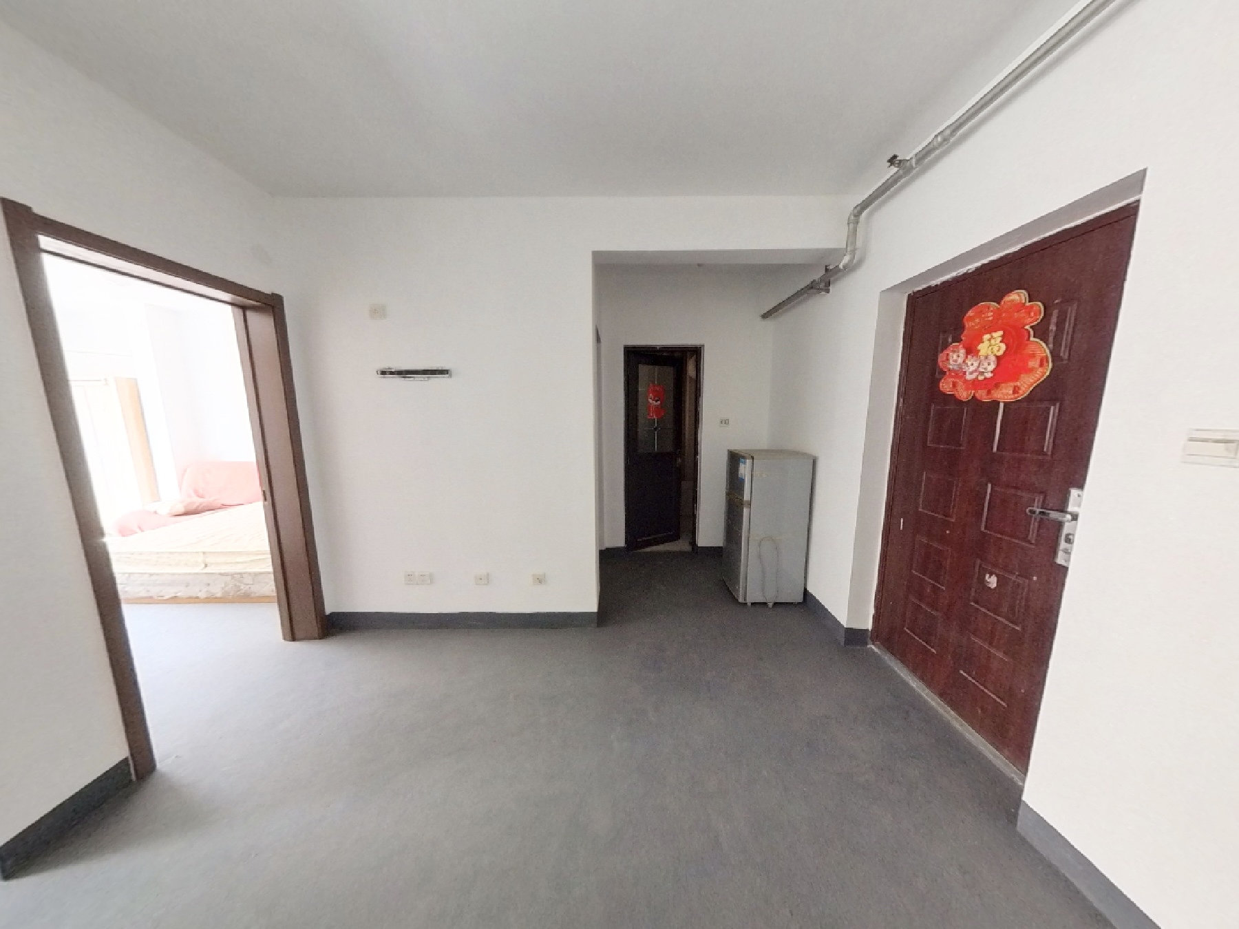  丁豪蓝调国际 南