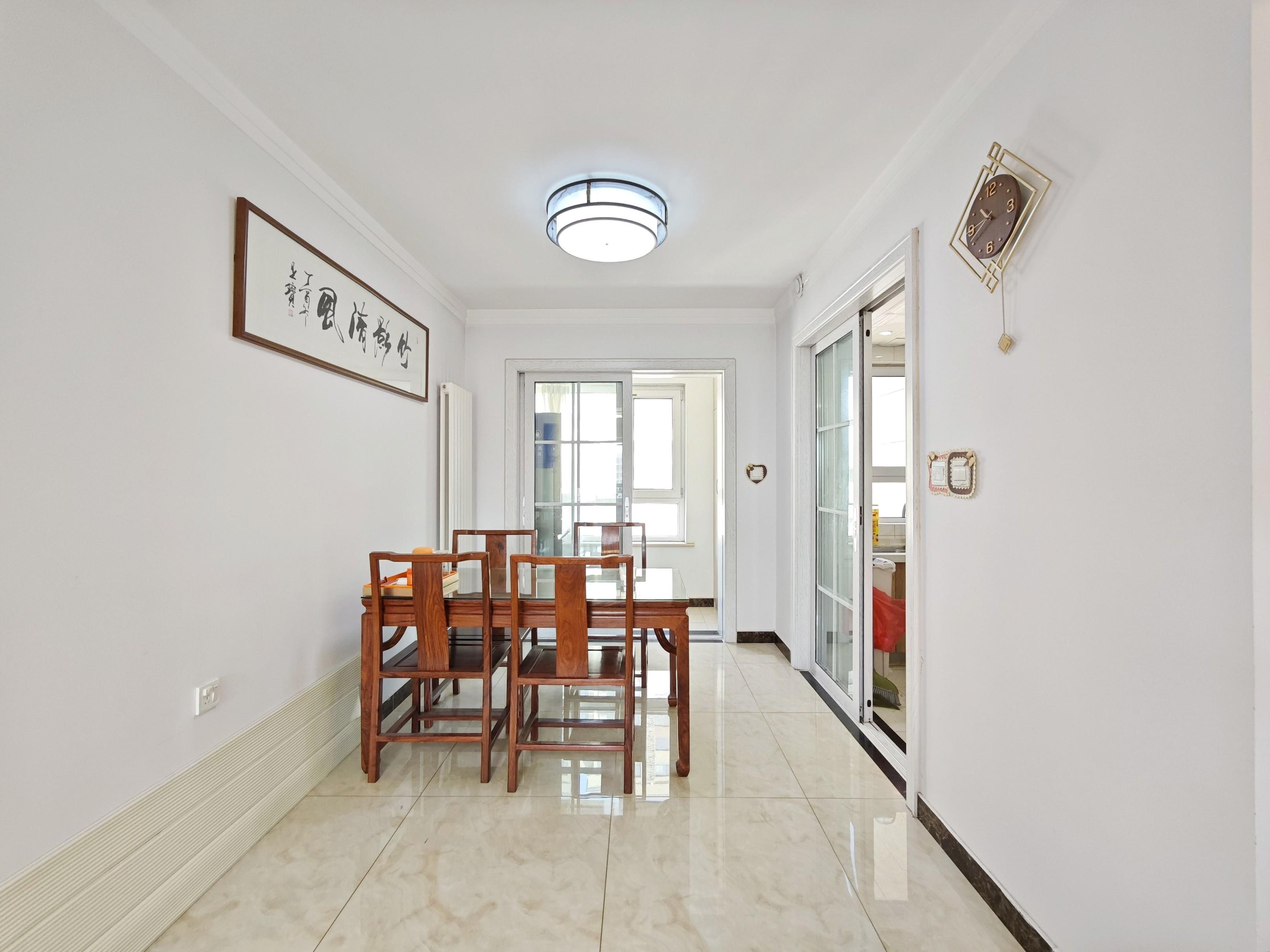 绿地新里香榭丽公馆