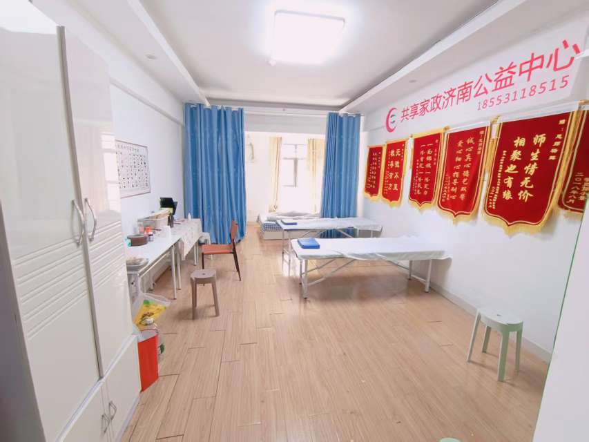 南益名泉春晓公寓
