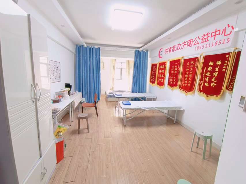 南益名泉春晓公寓