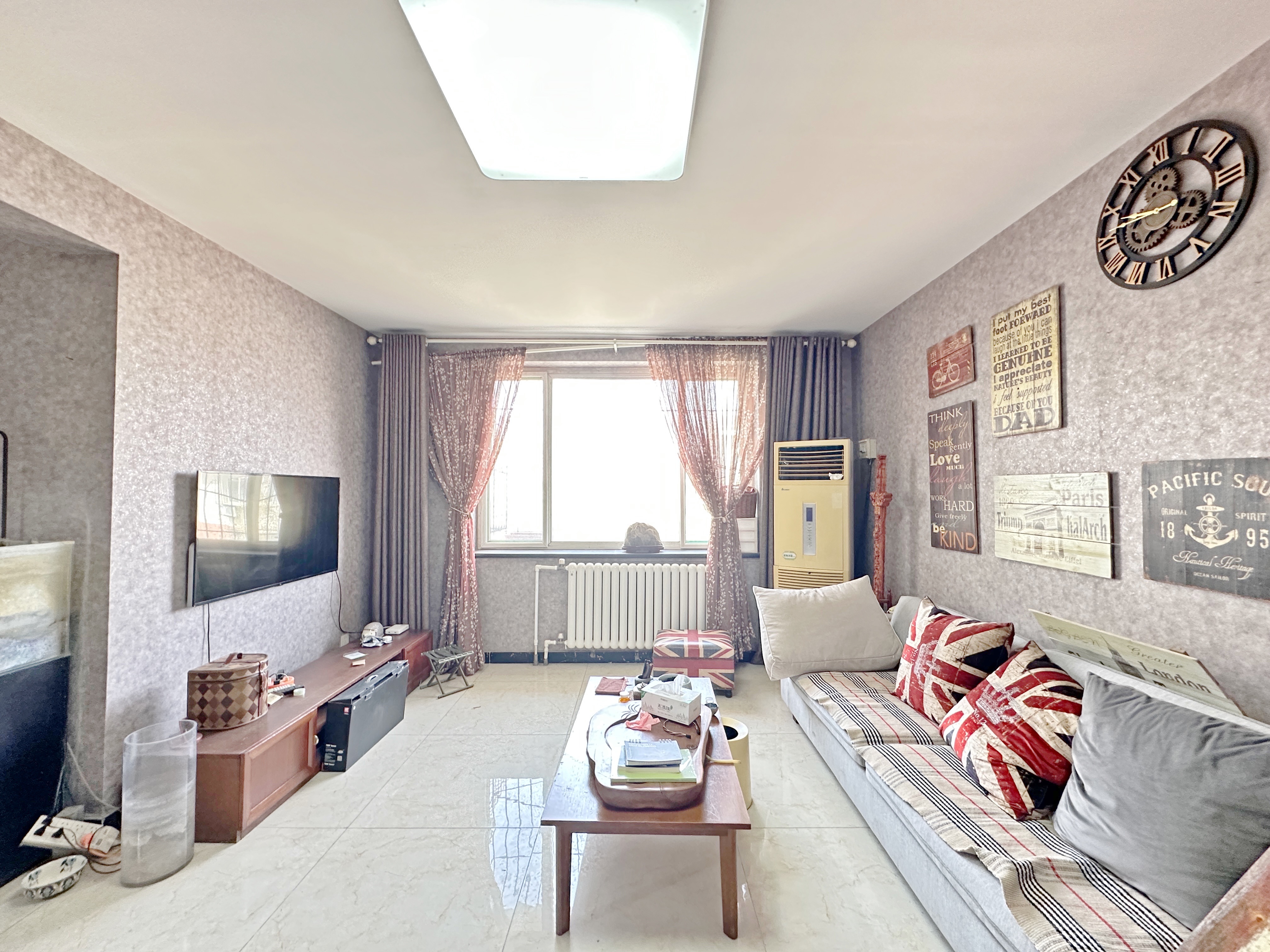 卧龙花园龙和苑