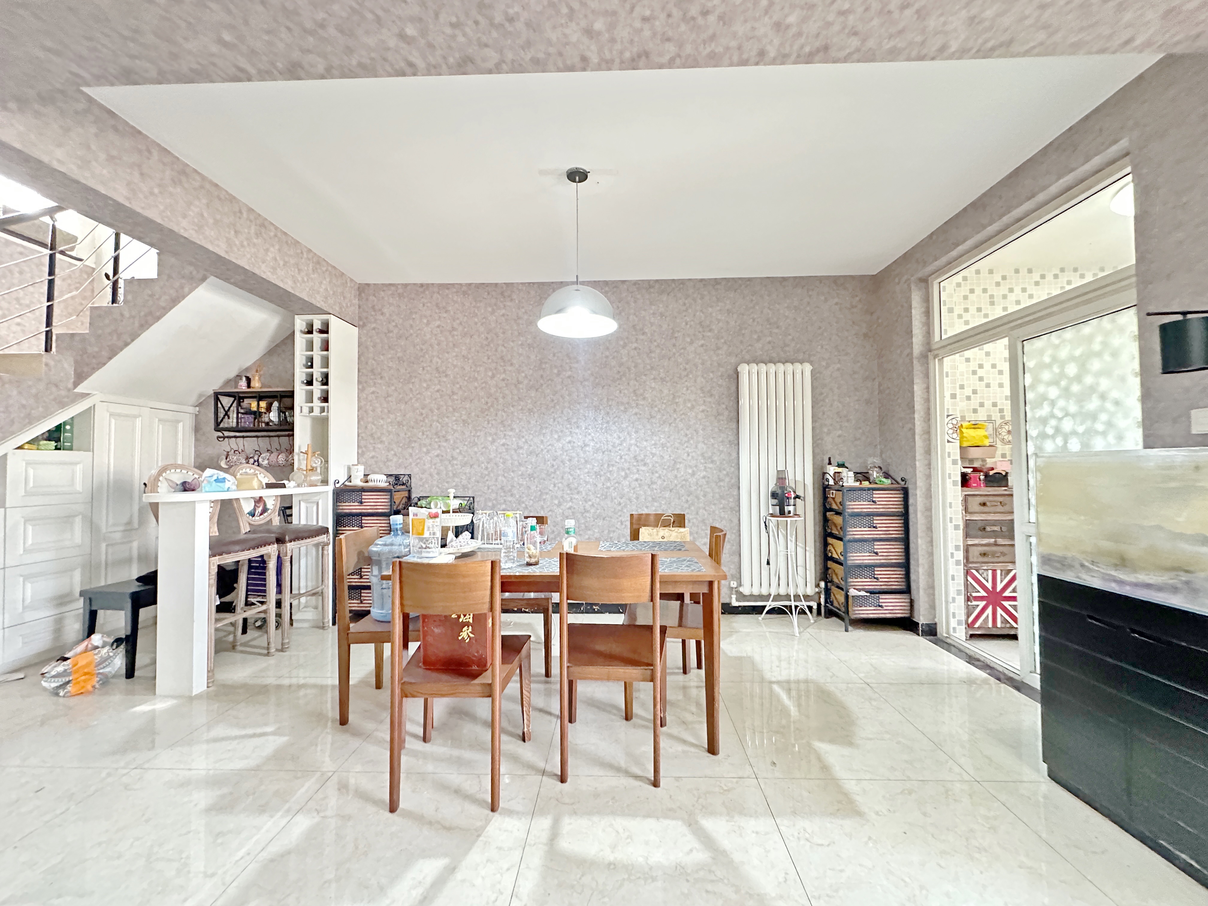 卧龙花园龙和苑