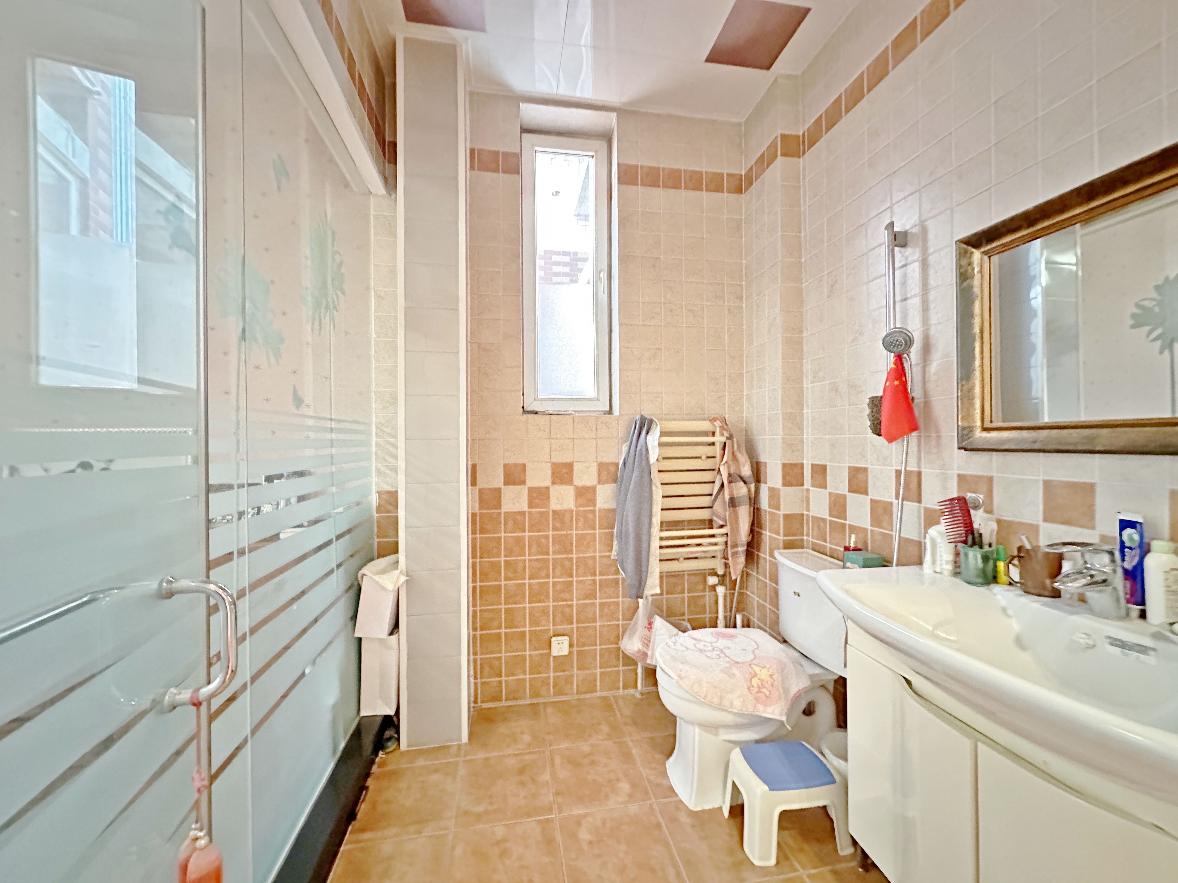 卧龙花园龙泰苑