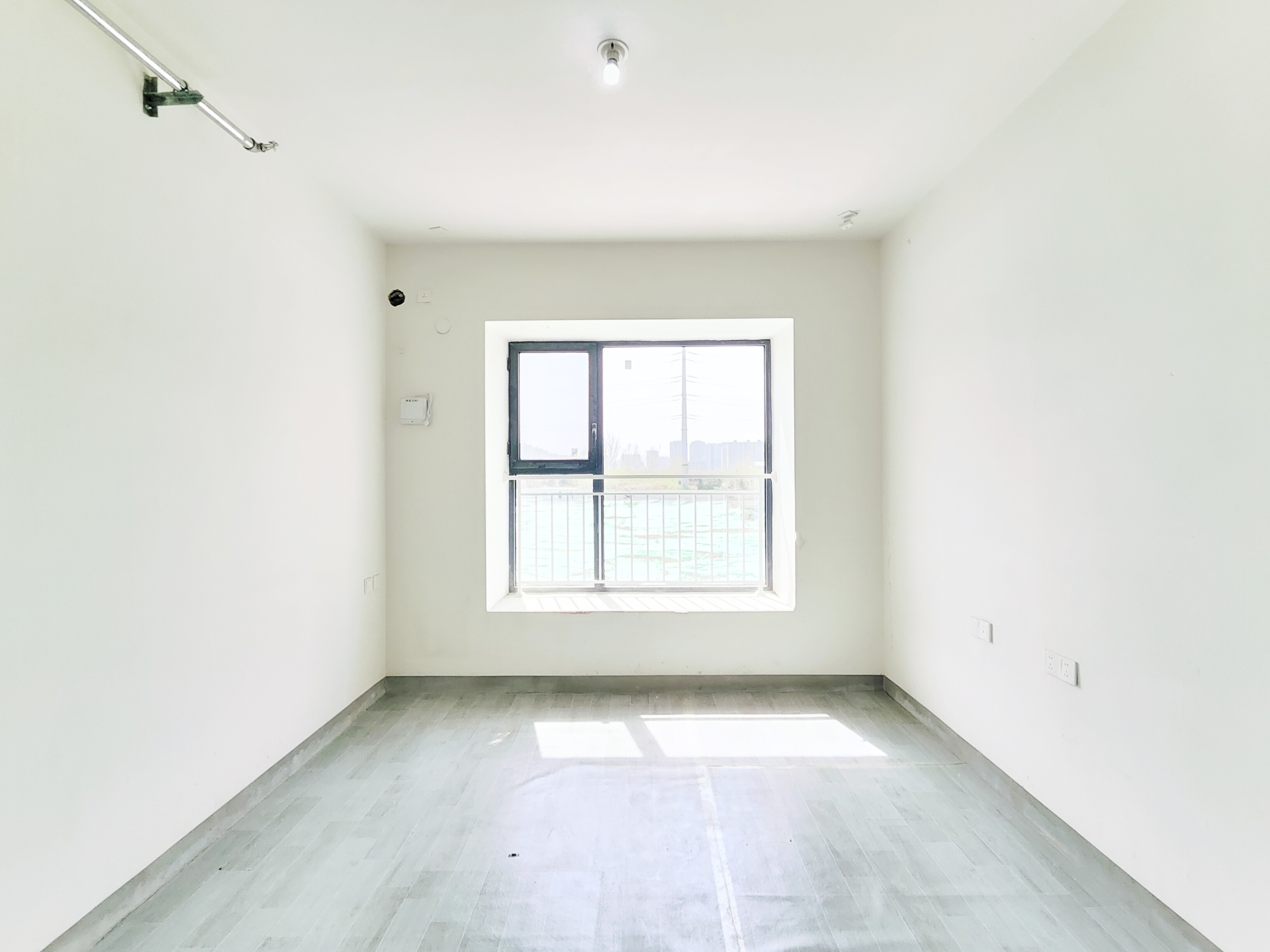 恒大滨河左岸公寓(临湖公馆花园)