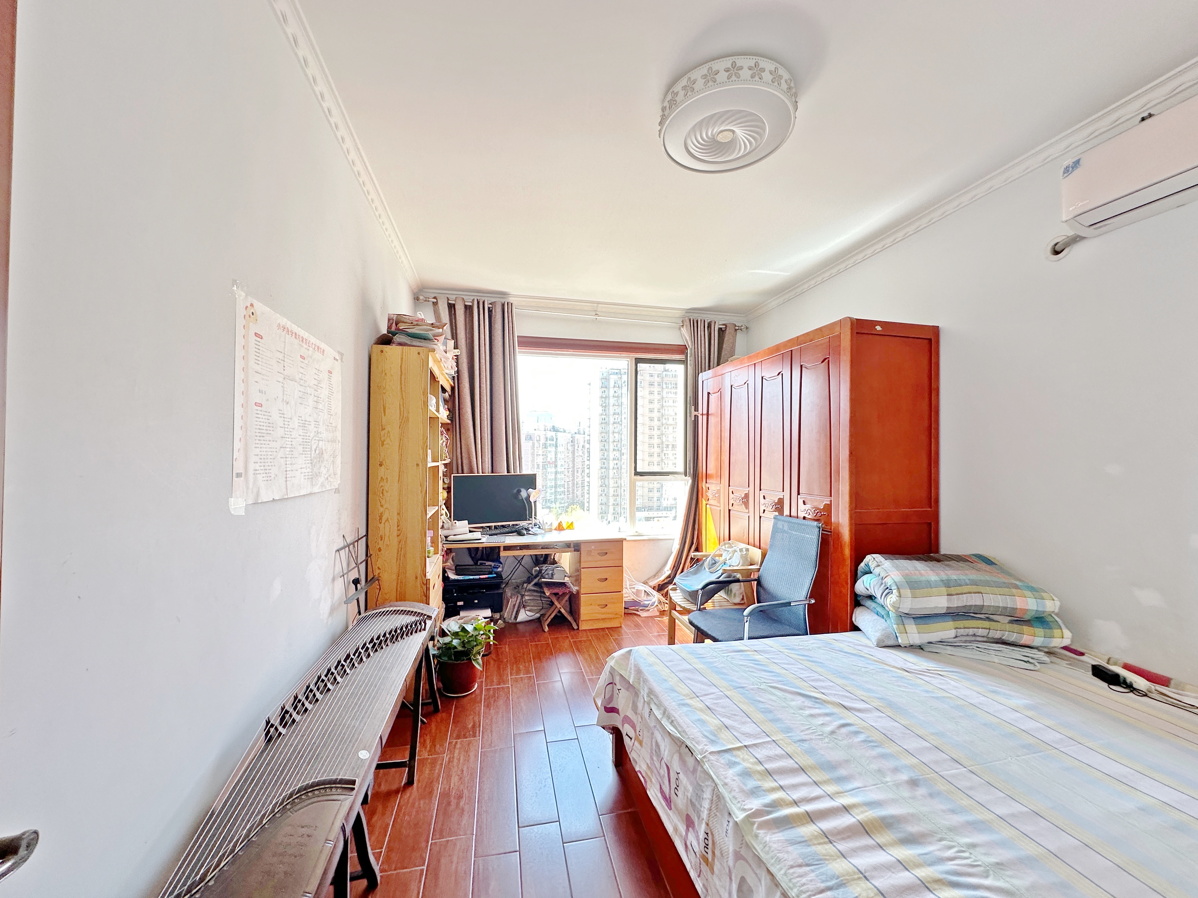 绿地新里卢浮公馆