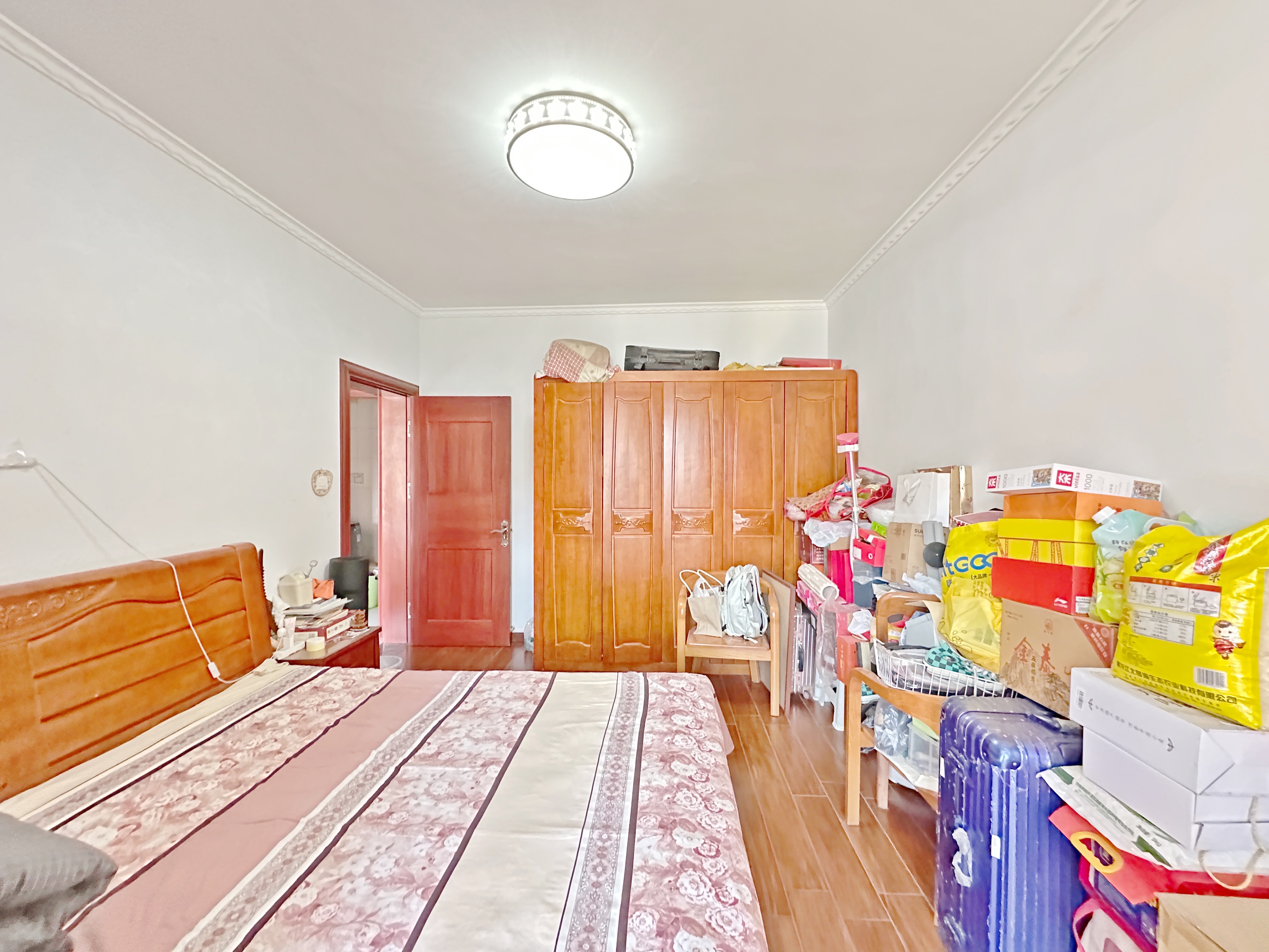 绿地新里卢浮公馆