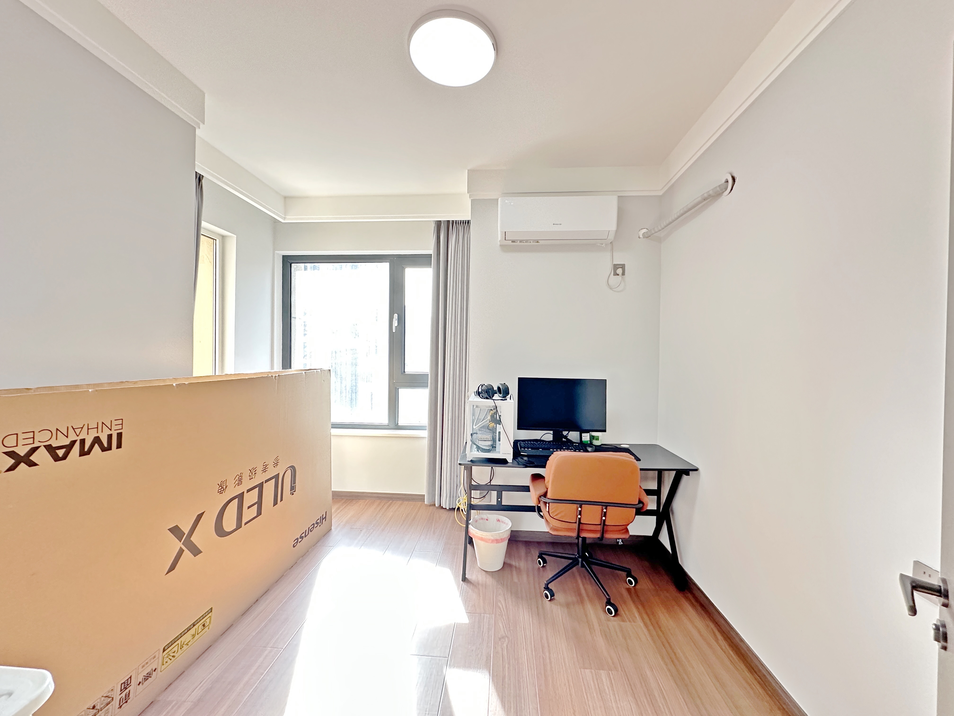 绿地新里卢浮公馆