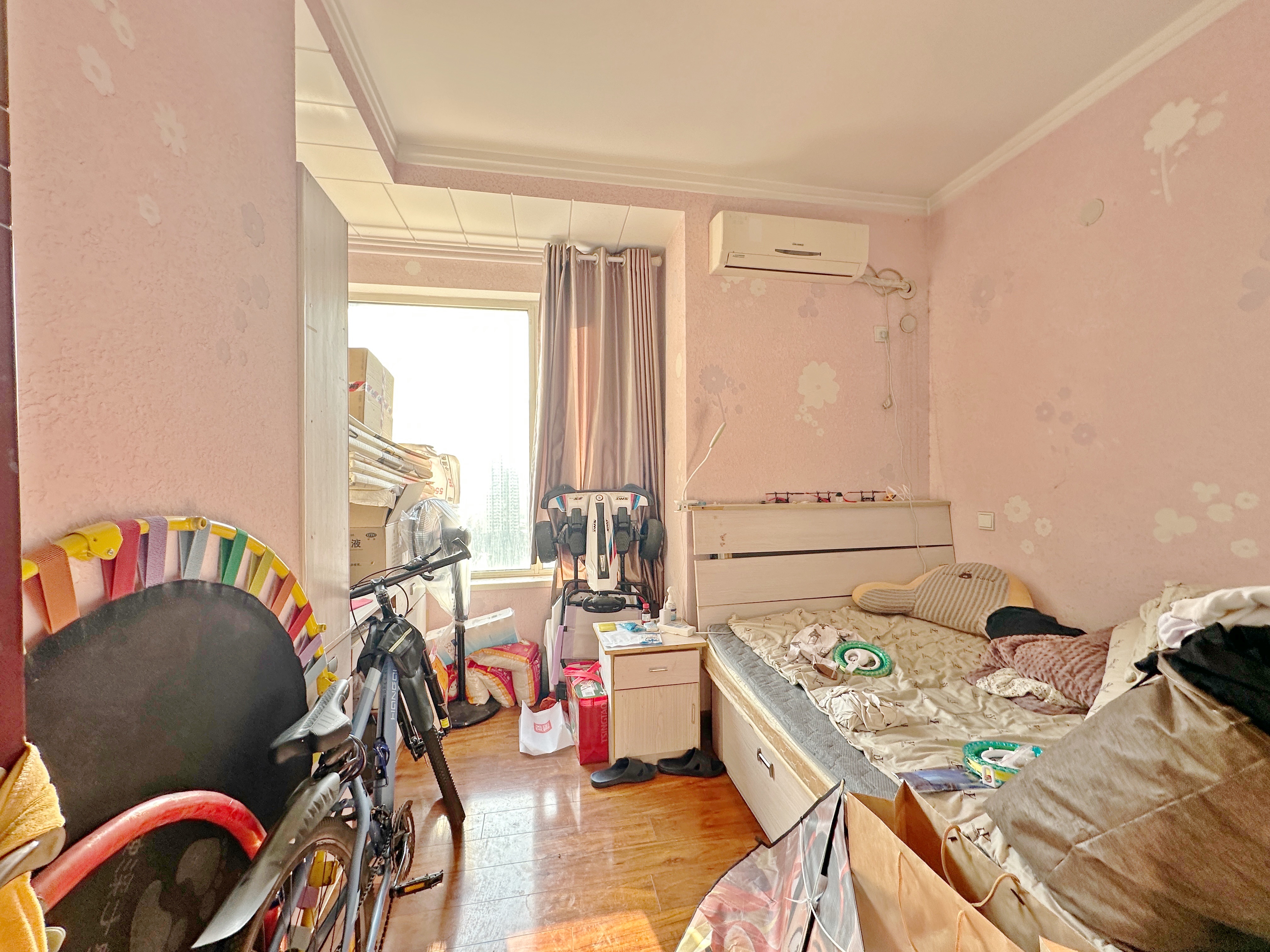 绿地新里卢浮公馆