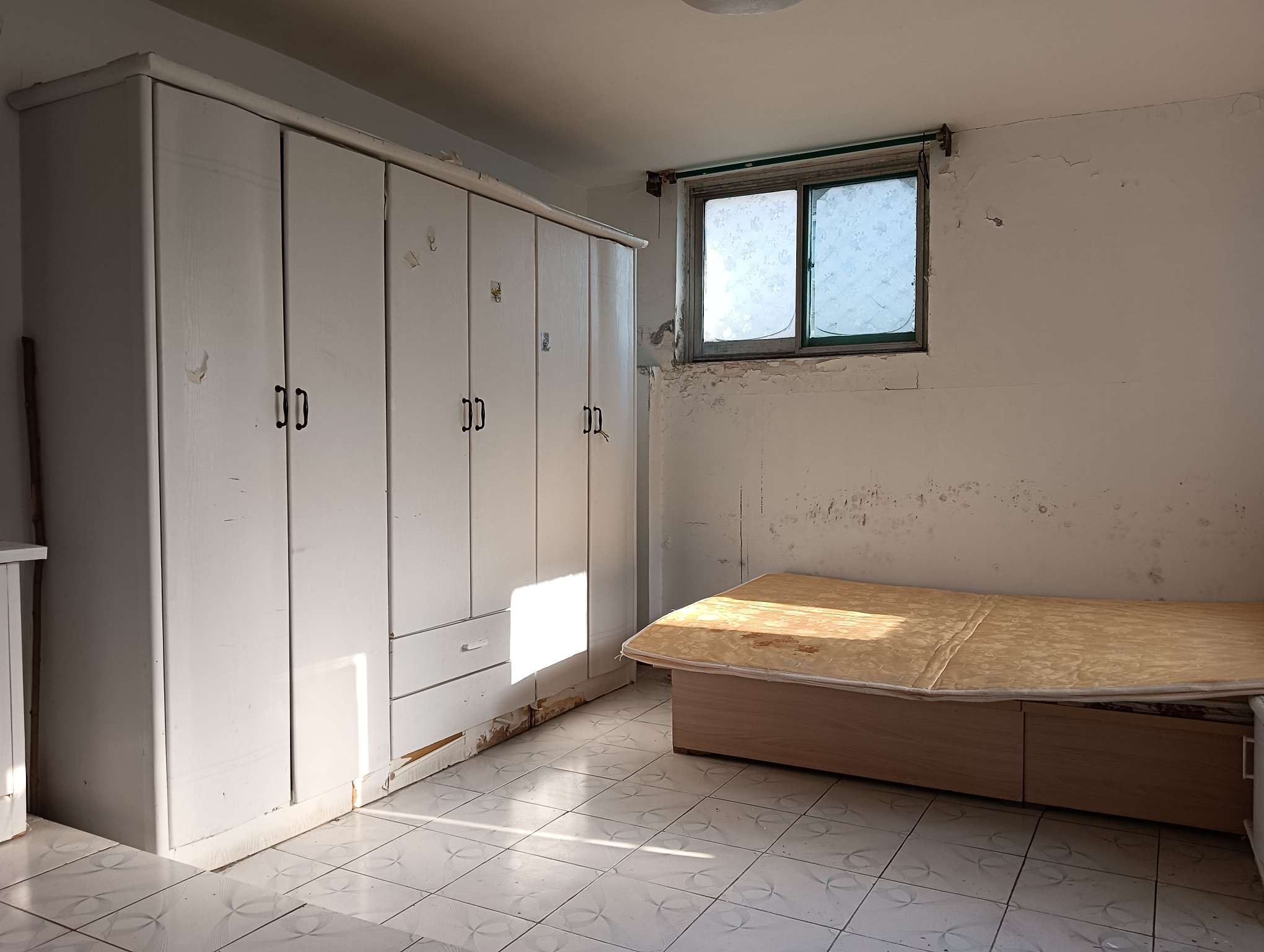 纬一路单位宿舍