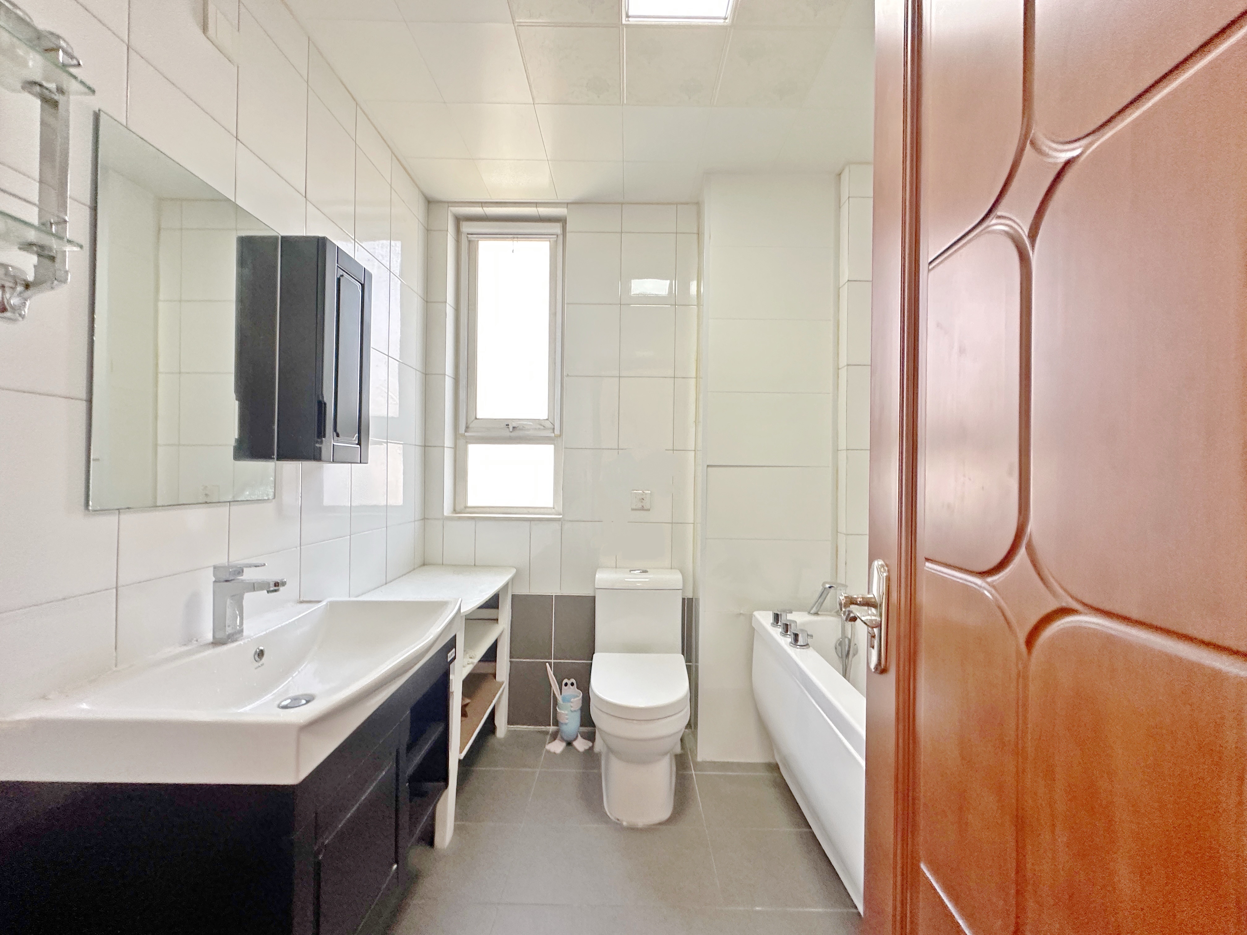 绿地新里卢浮公馆