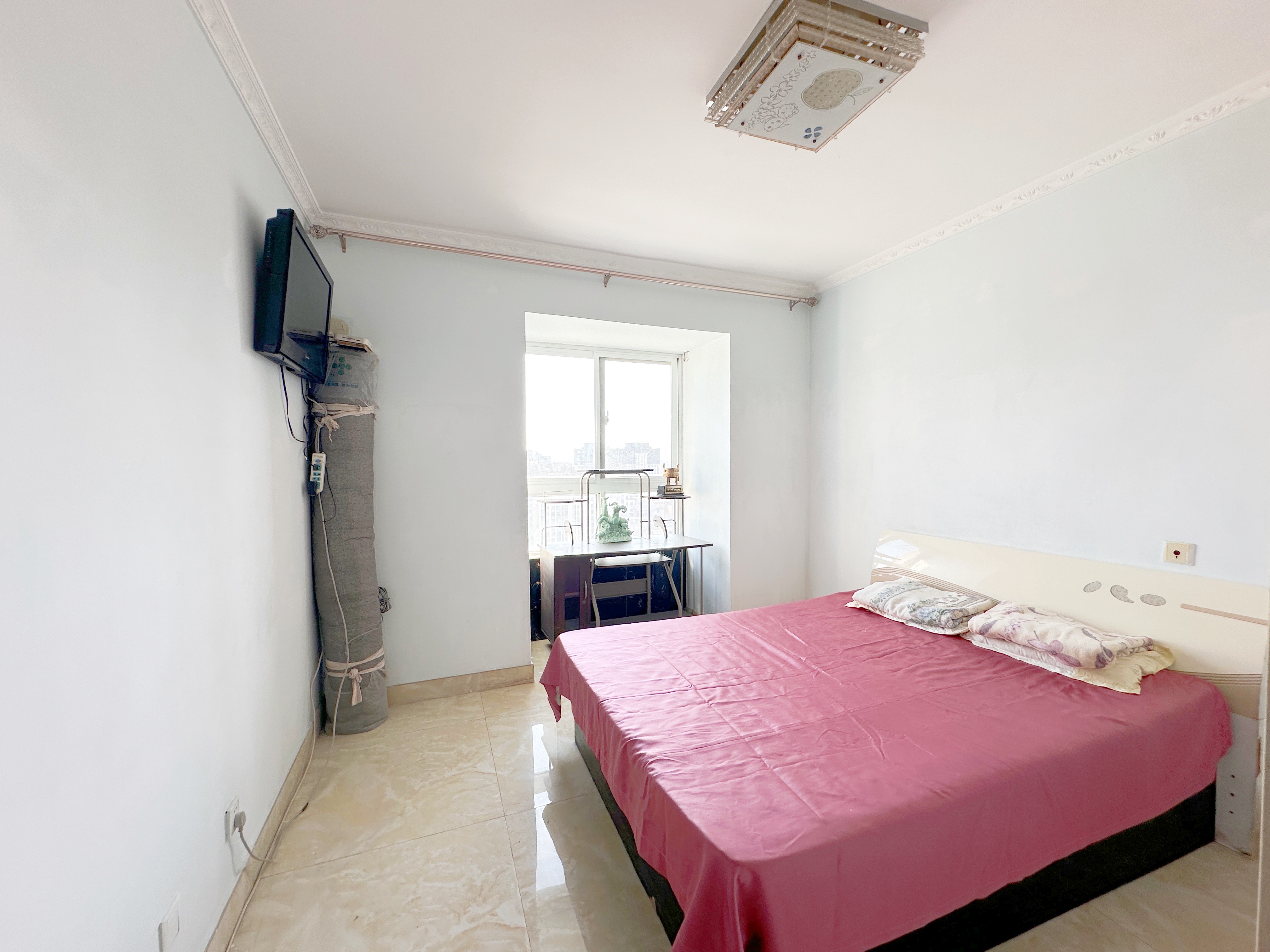 绿地新里梵尔赛公馆