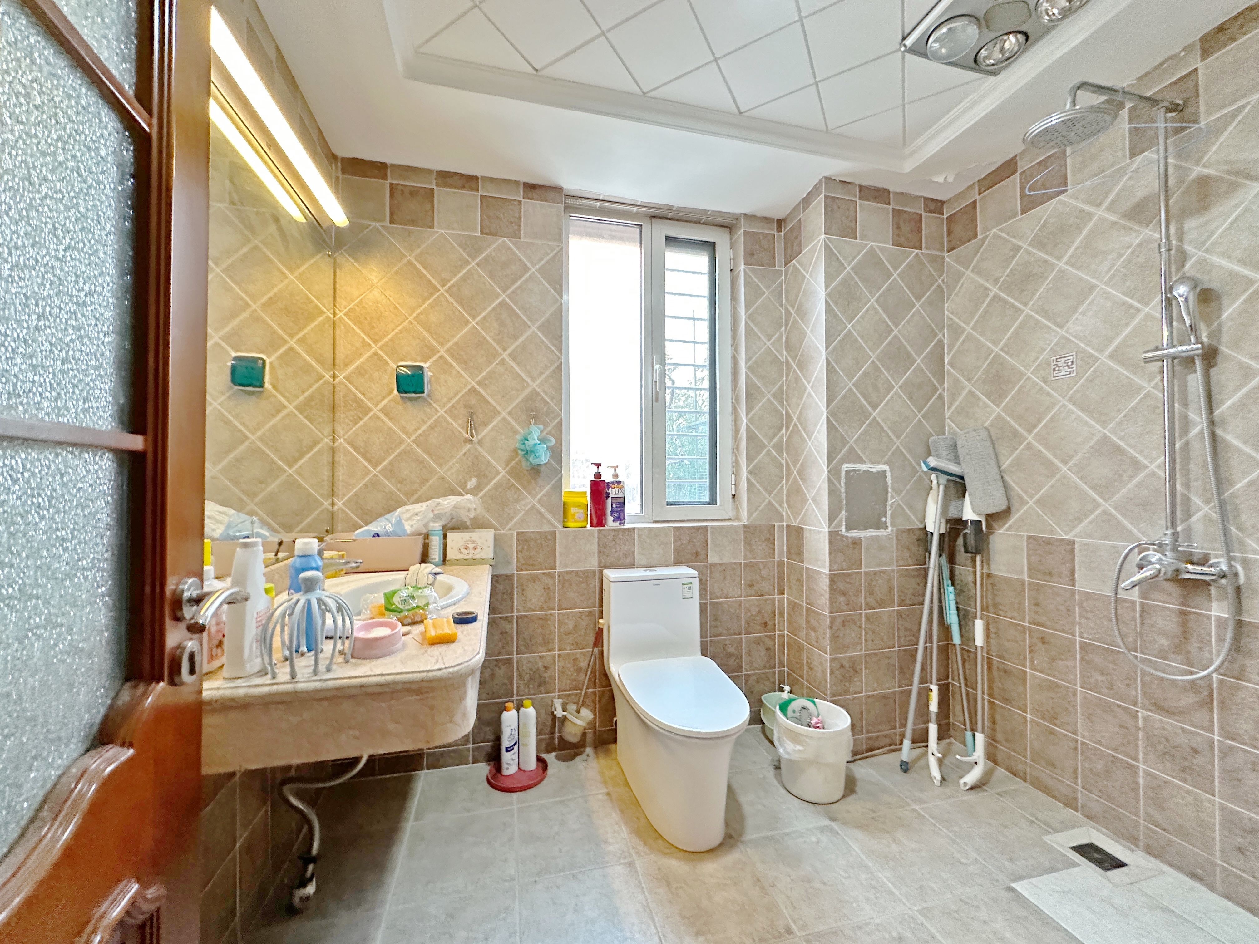 新世界阳光花园