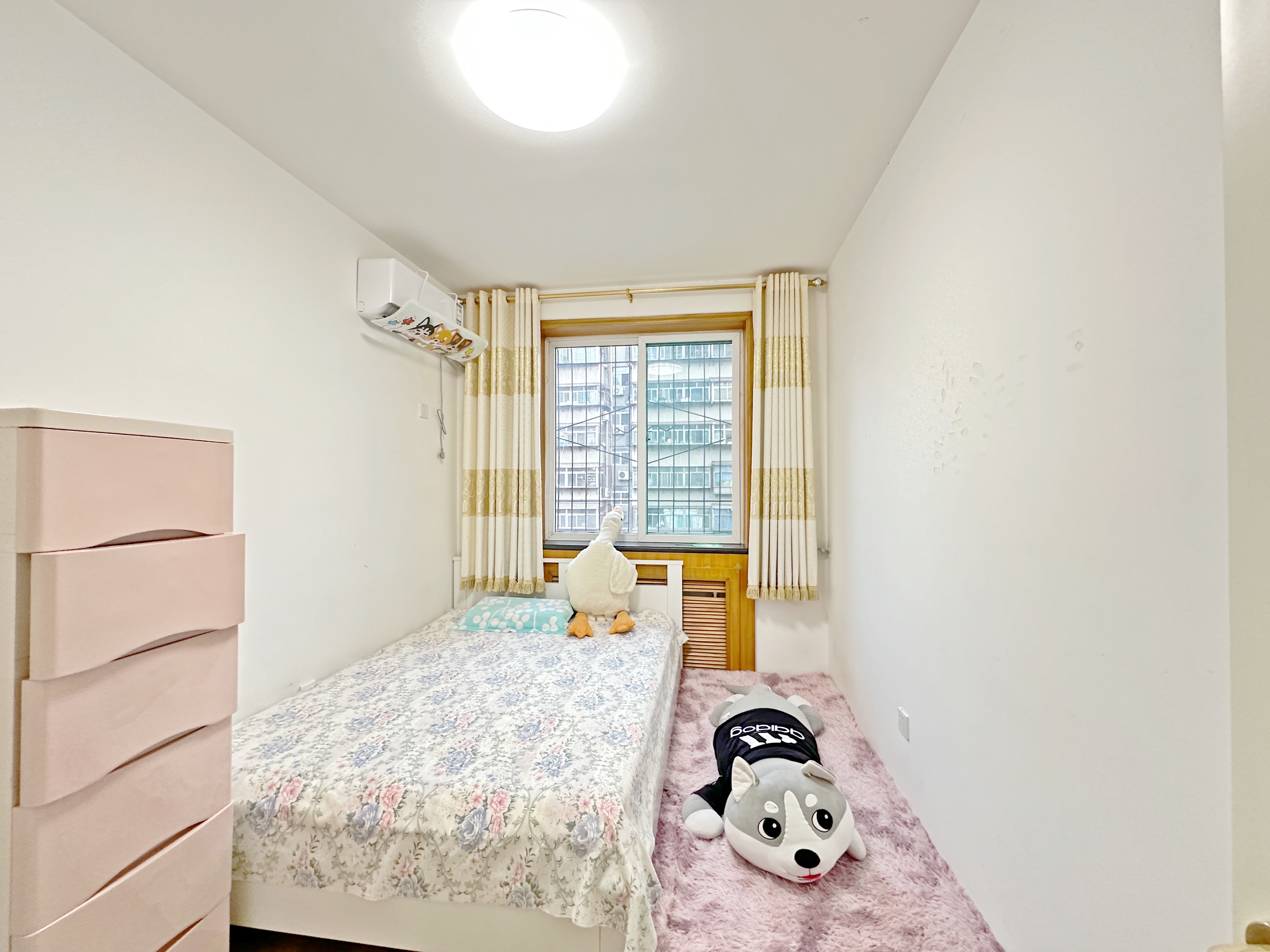 丁字山路佳宝宿舍