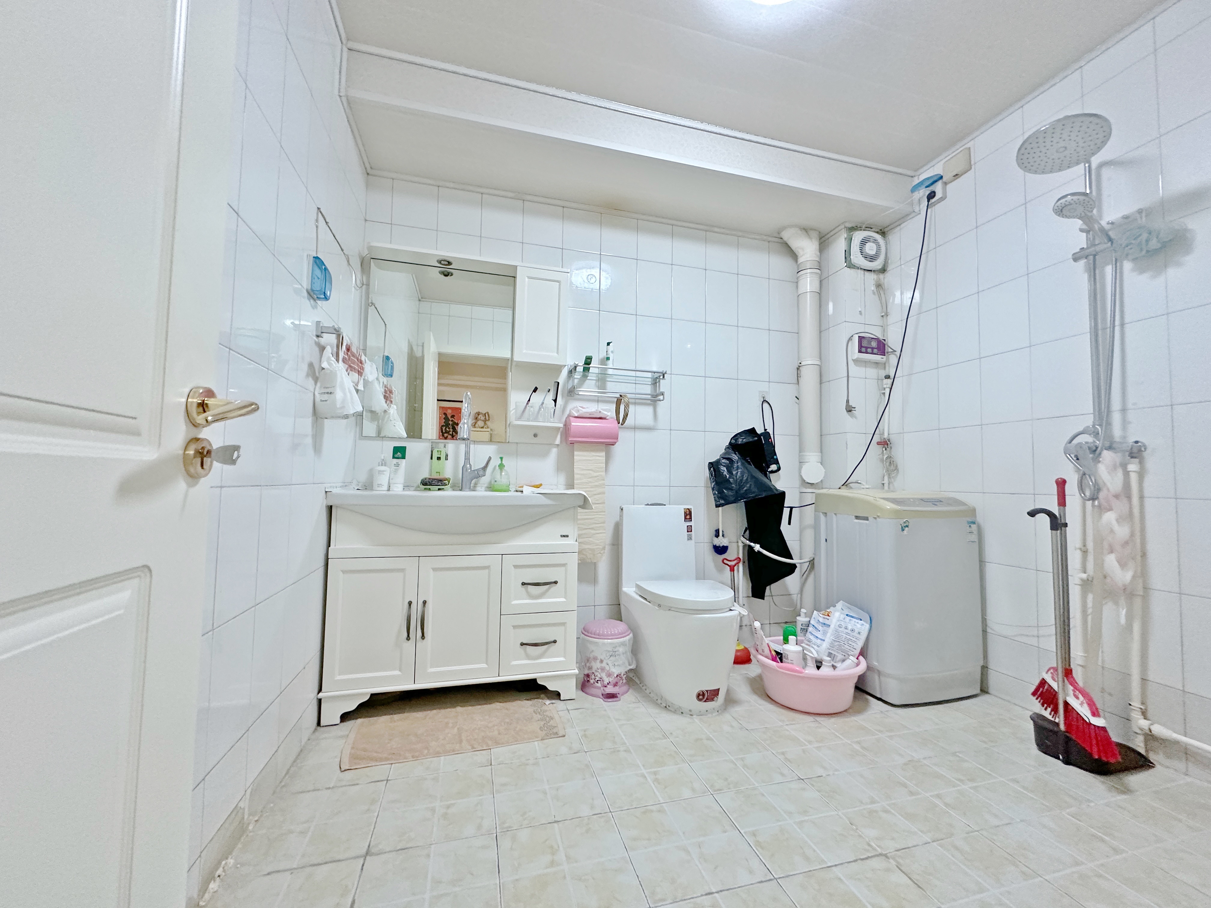 丁字山路佳宝宿舍