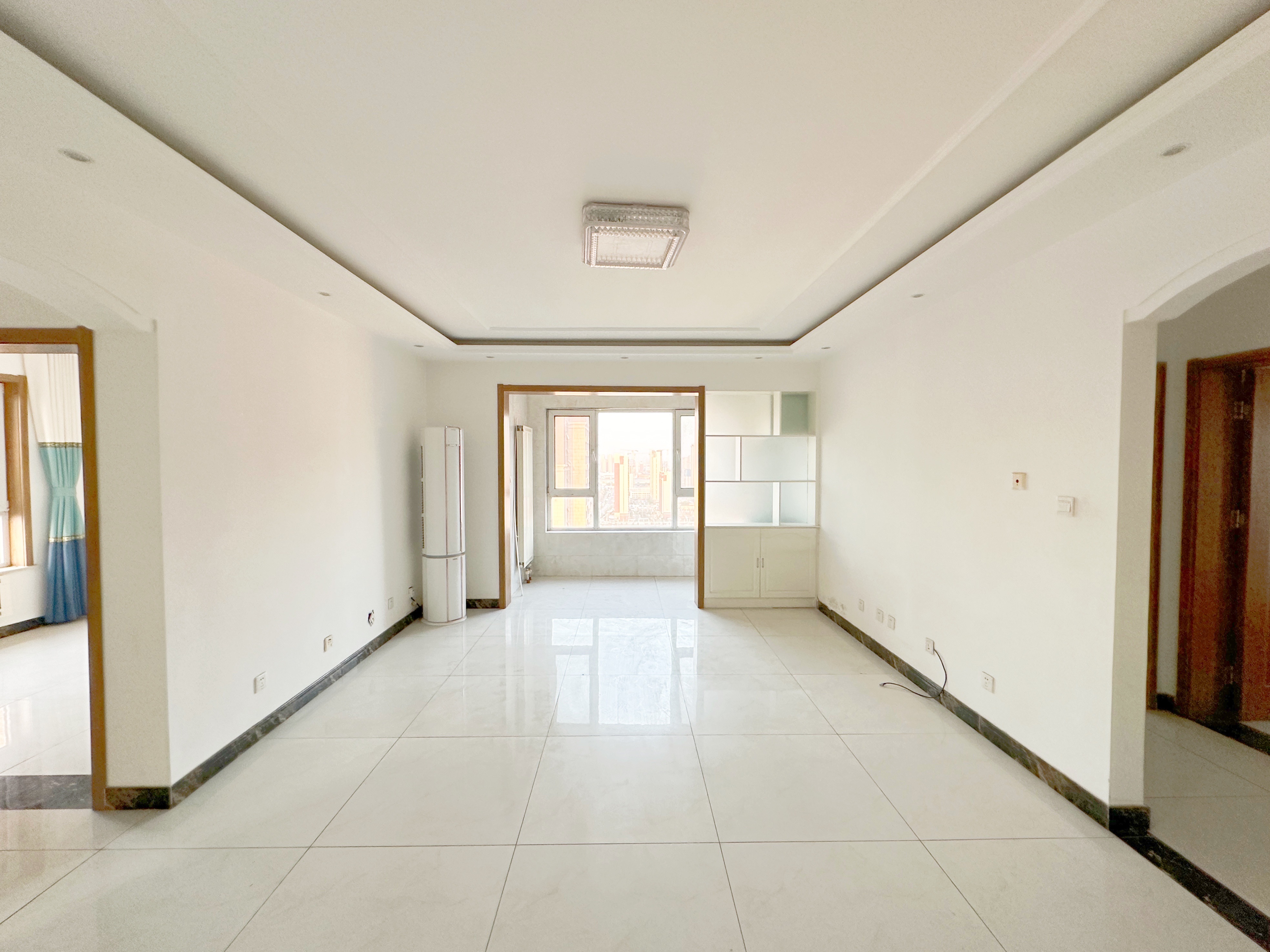 绿地新里梵尔赛公馆