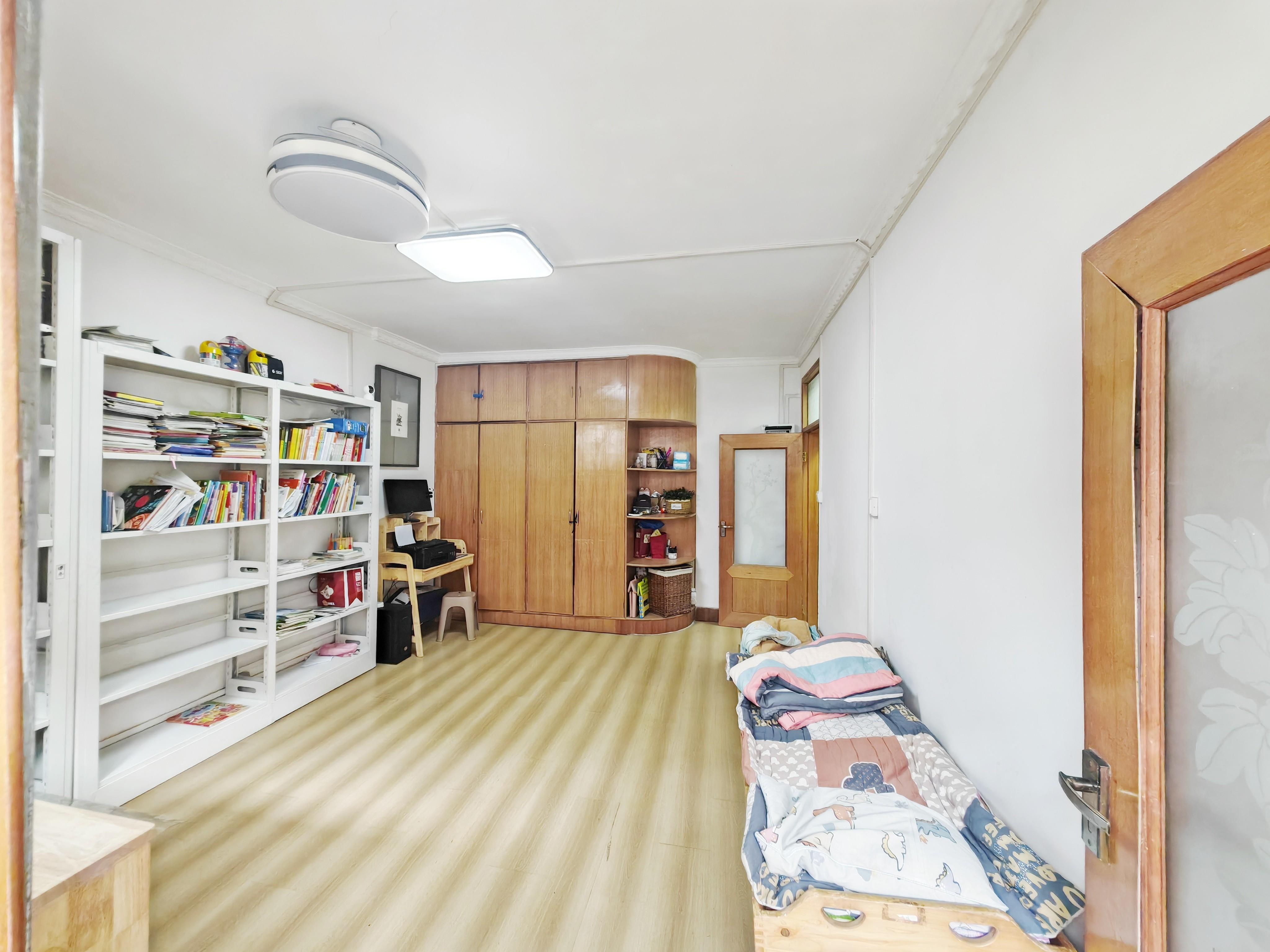 燕子山西路20号院