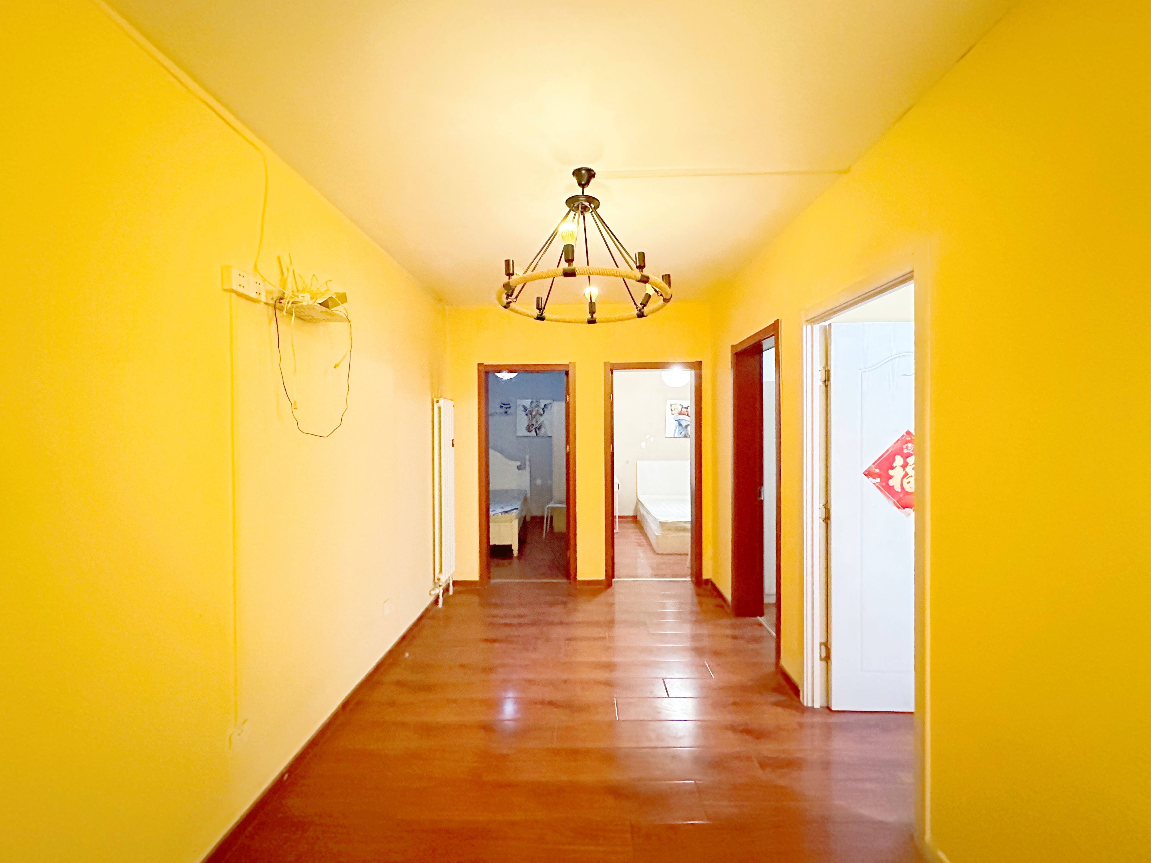  此小区为师范路建材市场对过，小清河畔