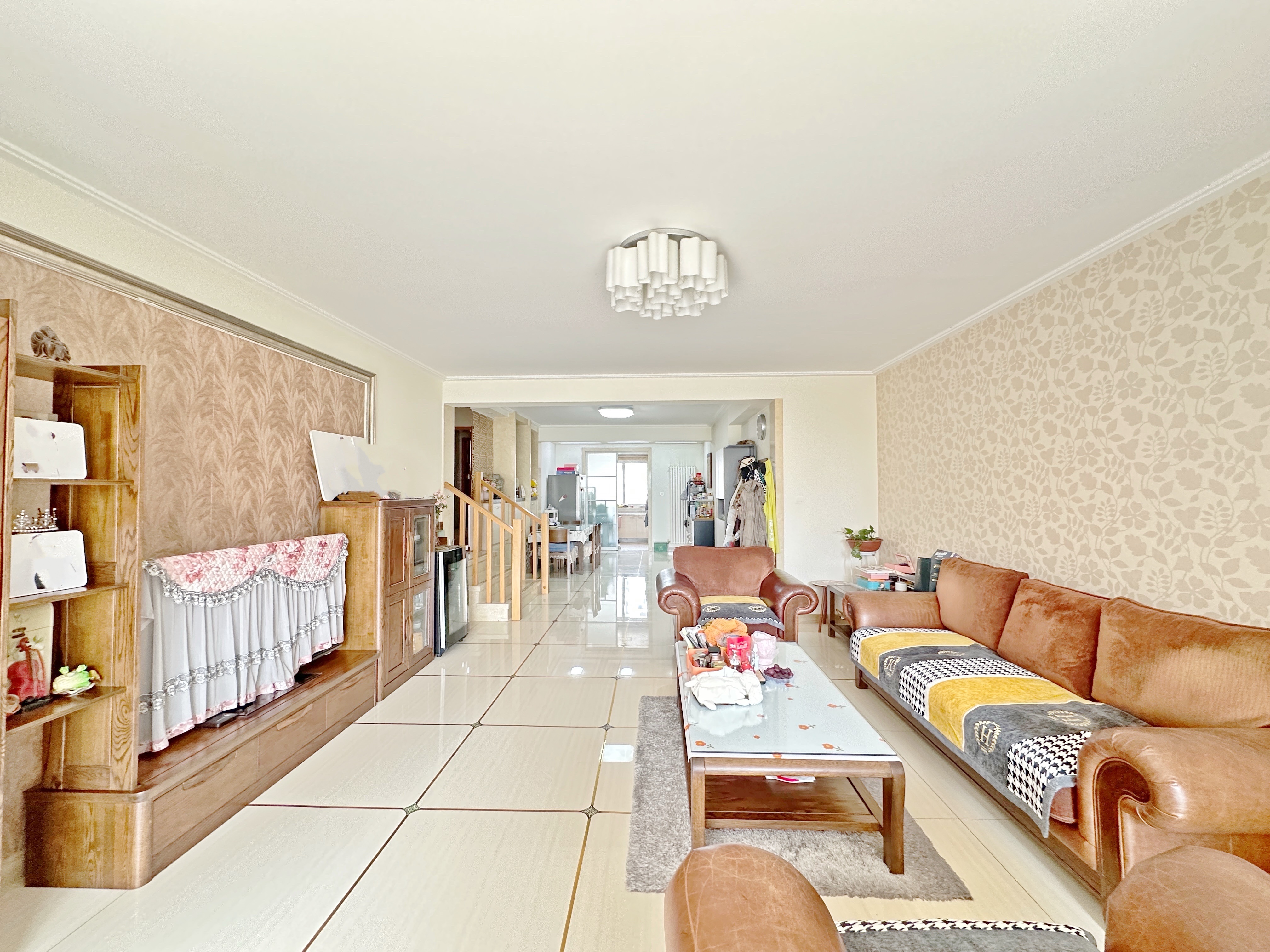 卧龙花园龙泰苑