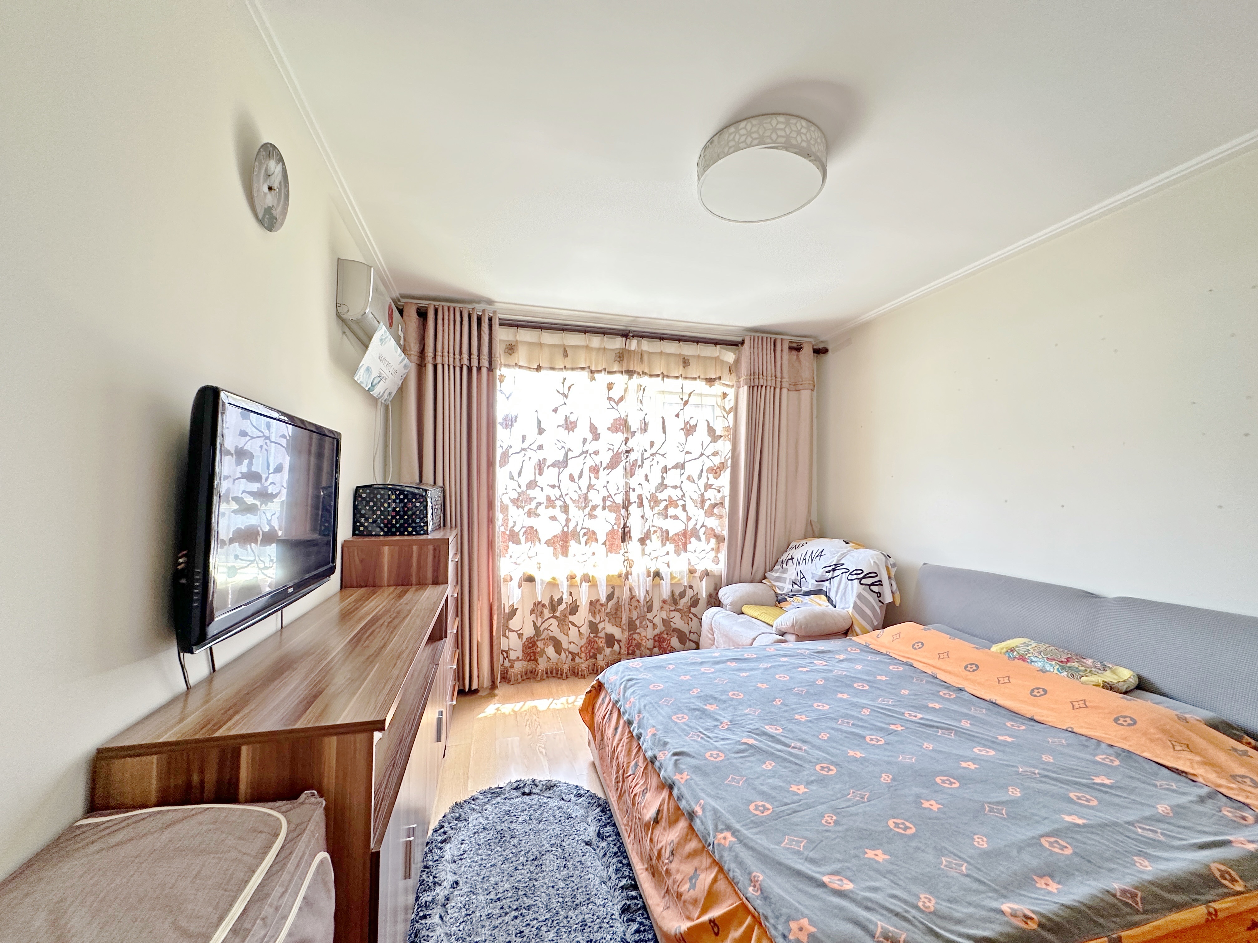 卧龙花园龙泰苑