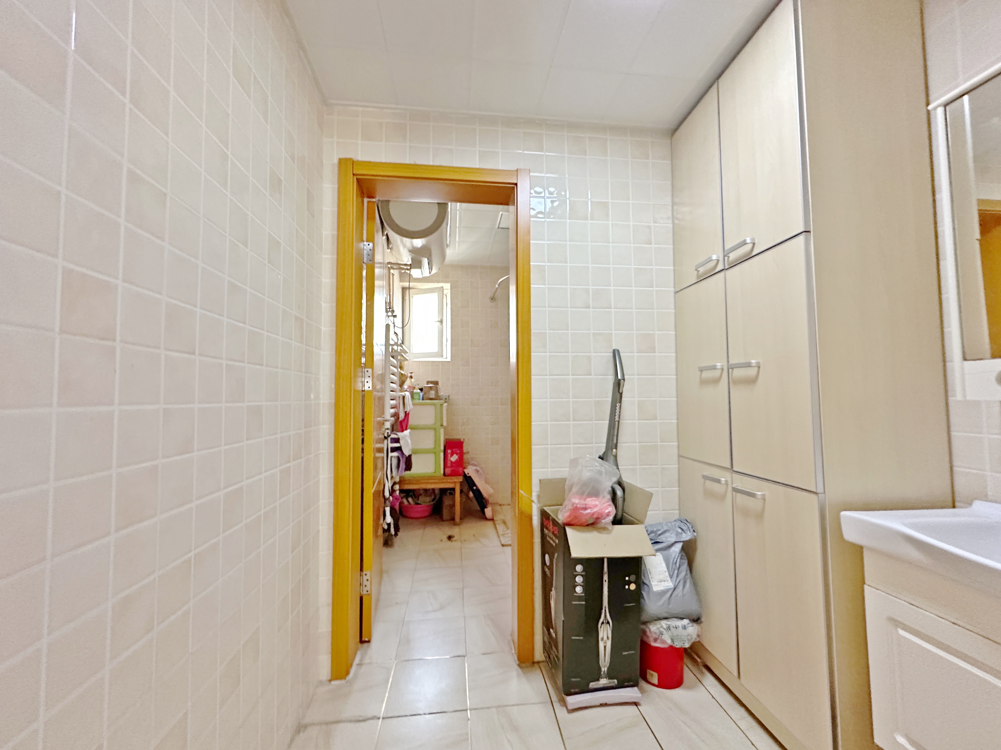 卧龙花园龙泰苑