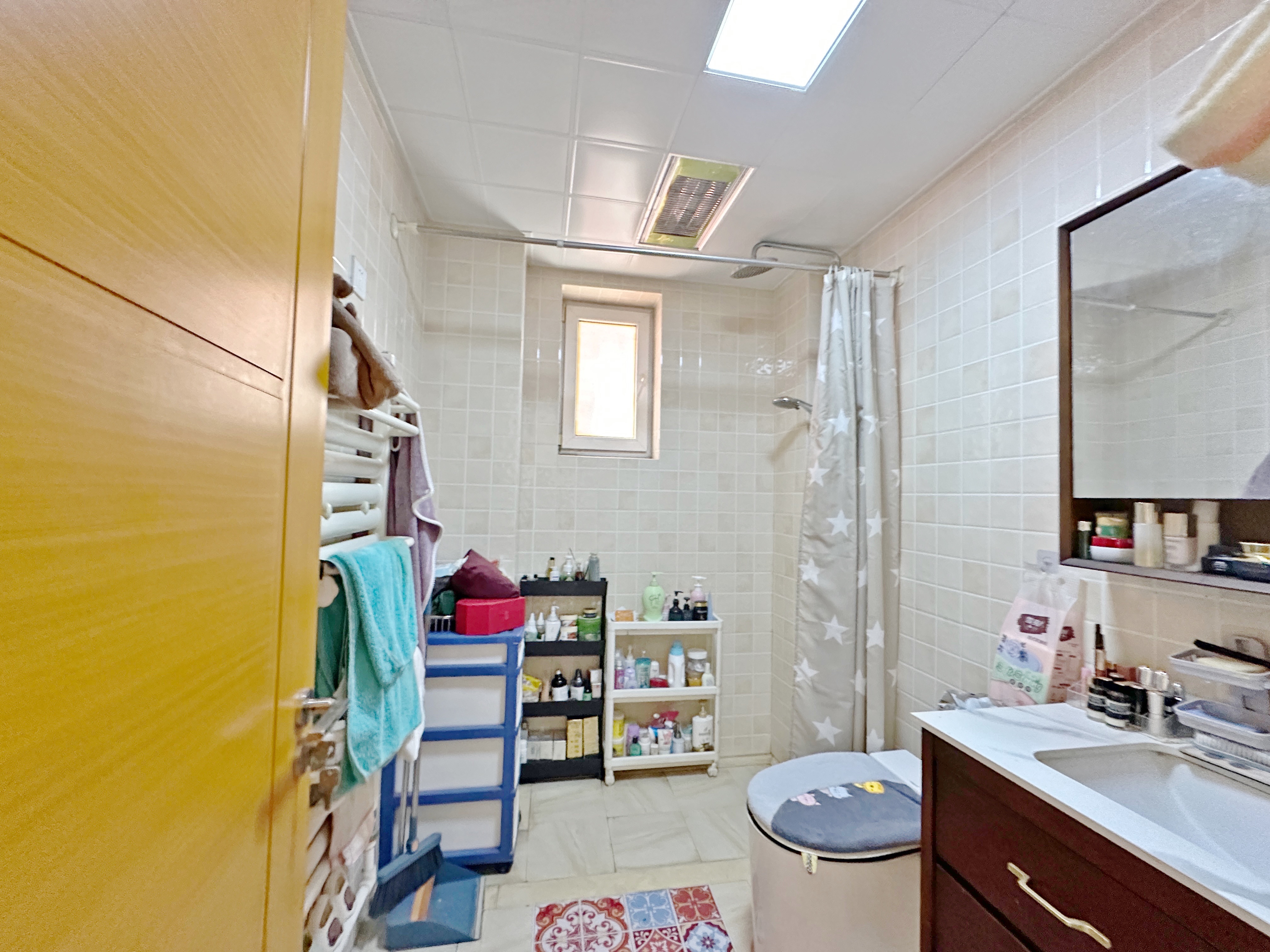 卧龙花园龙泰苑