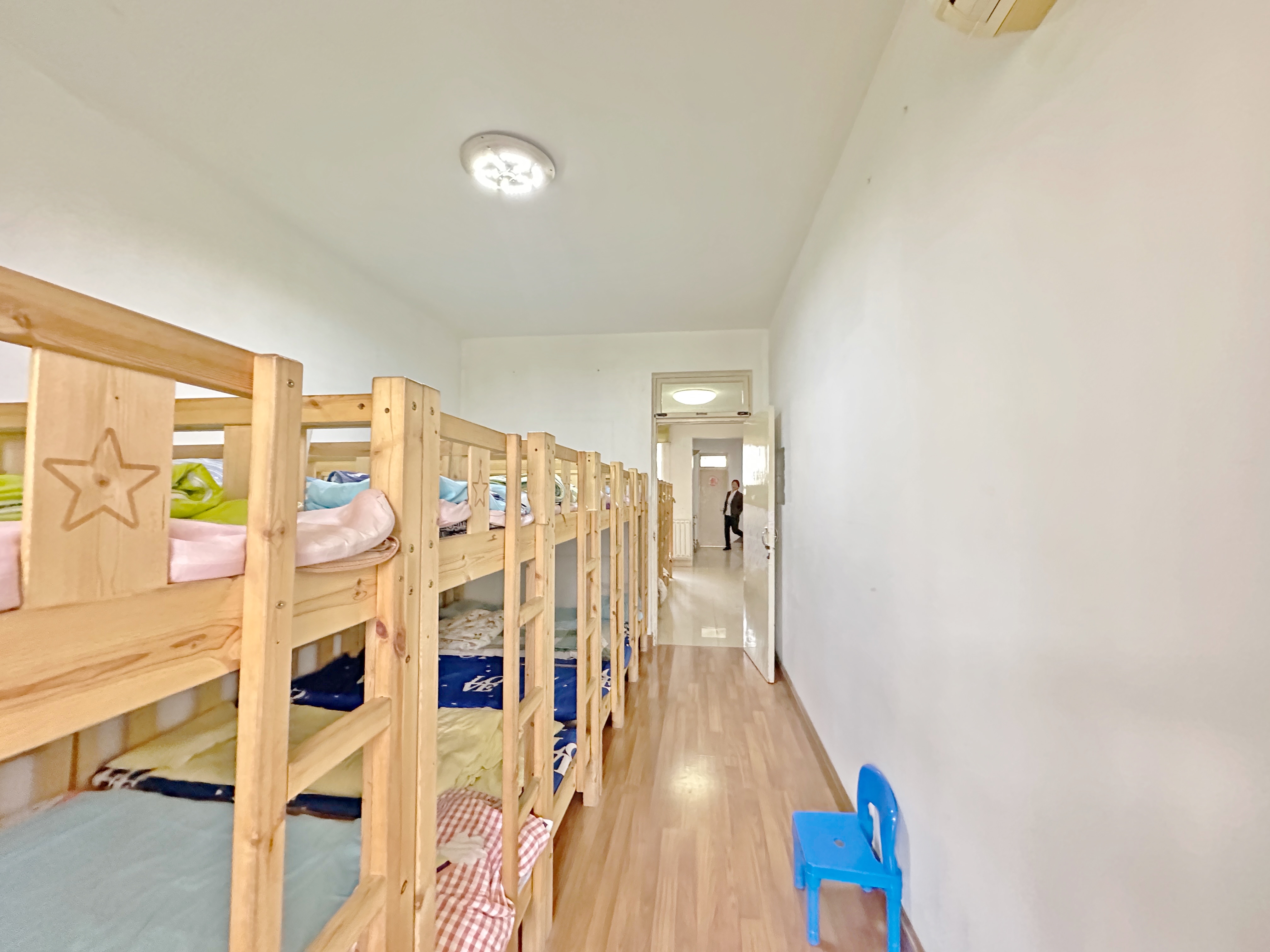 卧龙花园龙和苑