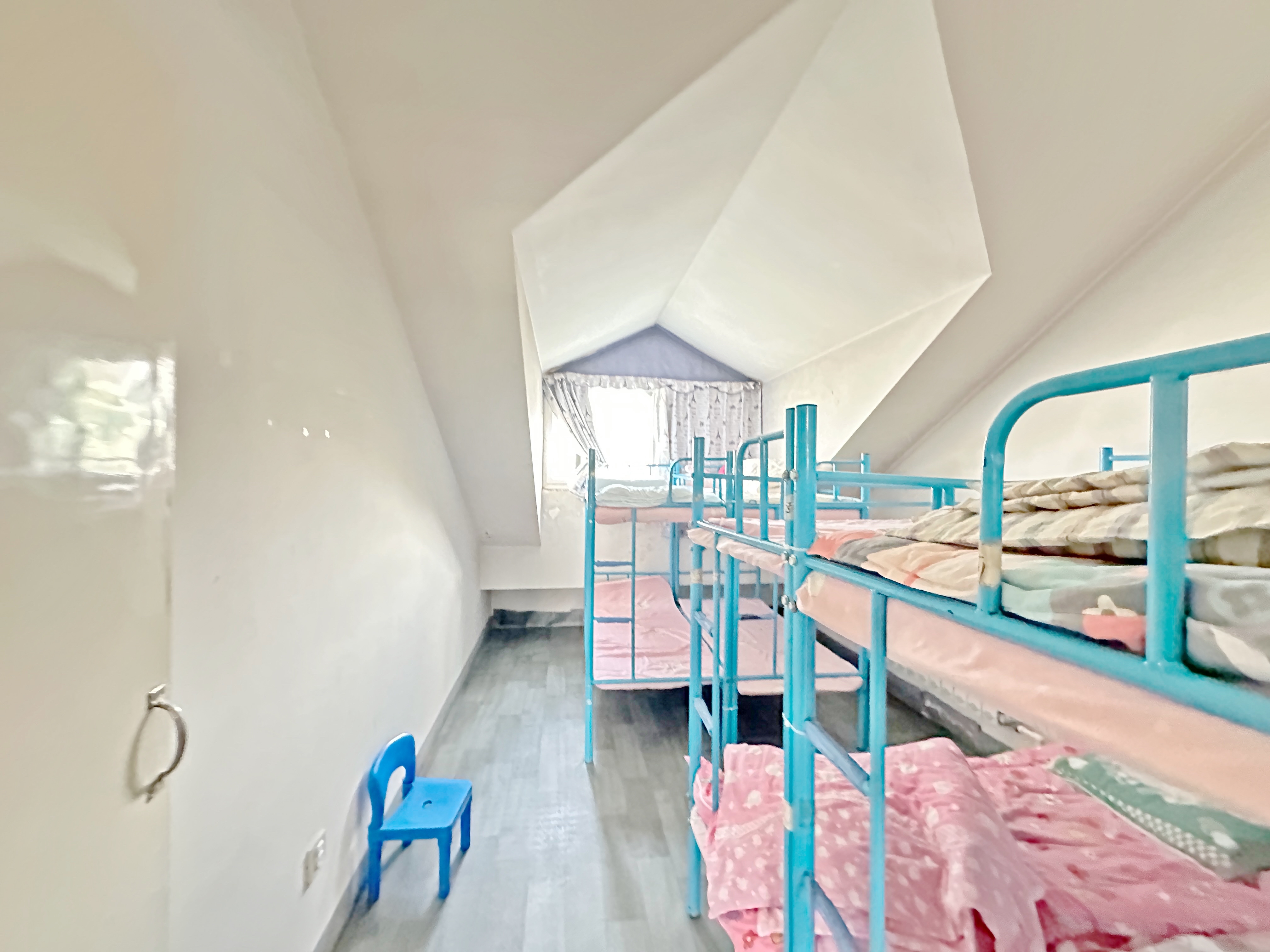 卧龙花园龙和苑