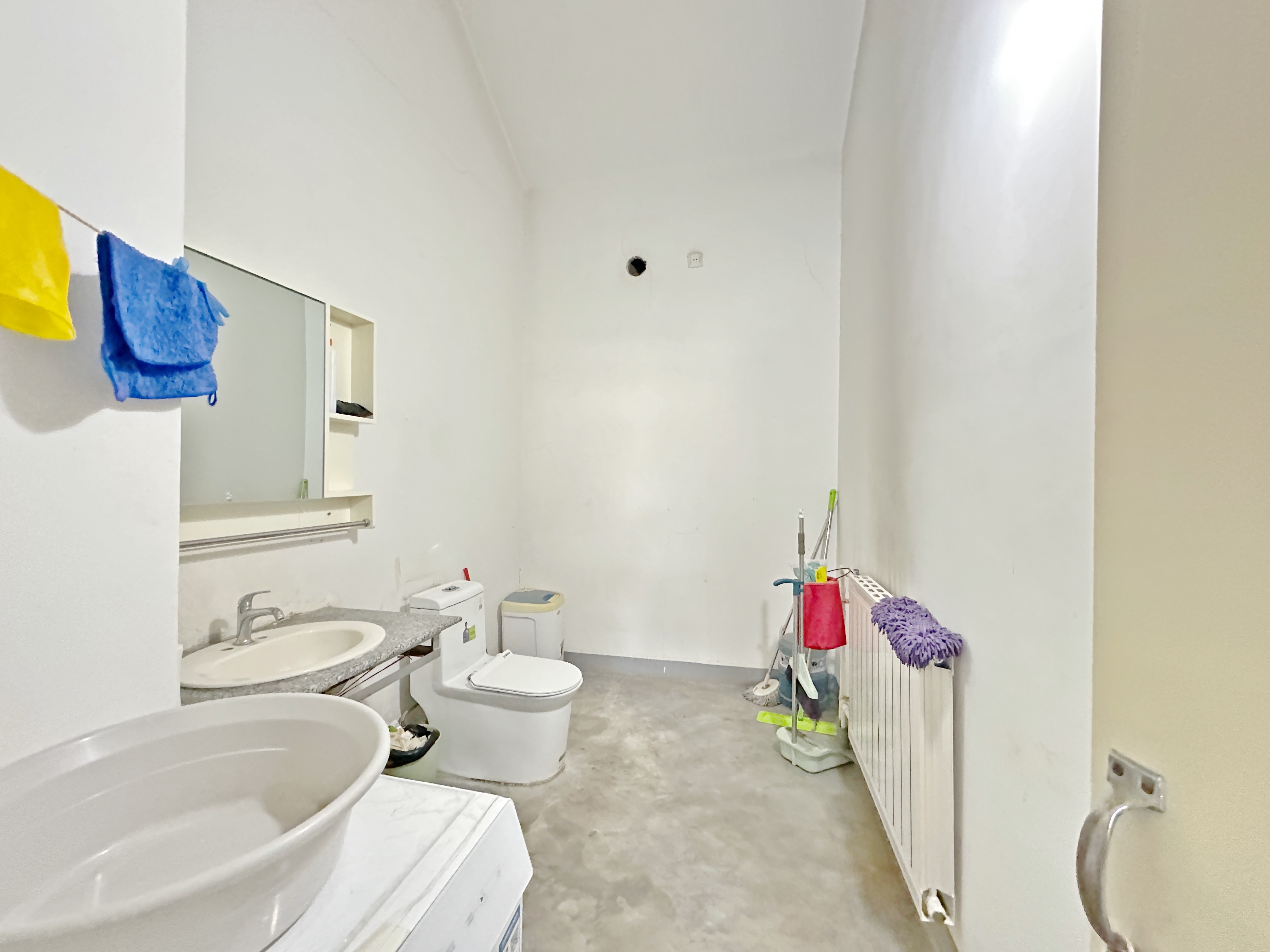 卧龙花园龙和苑