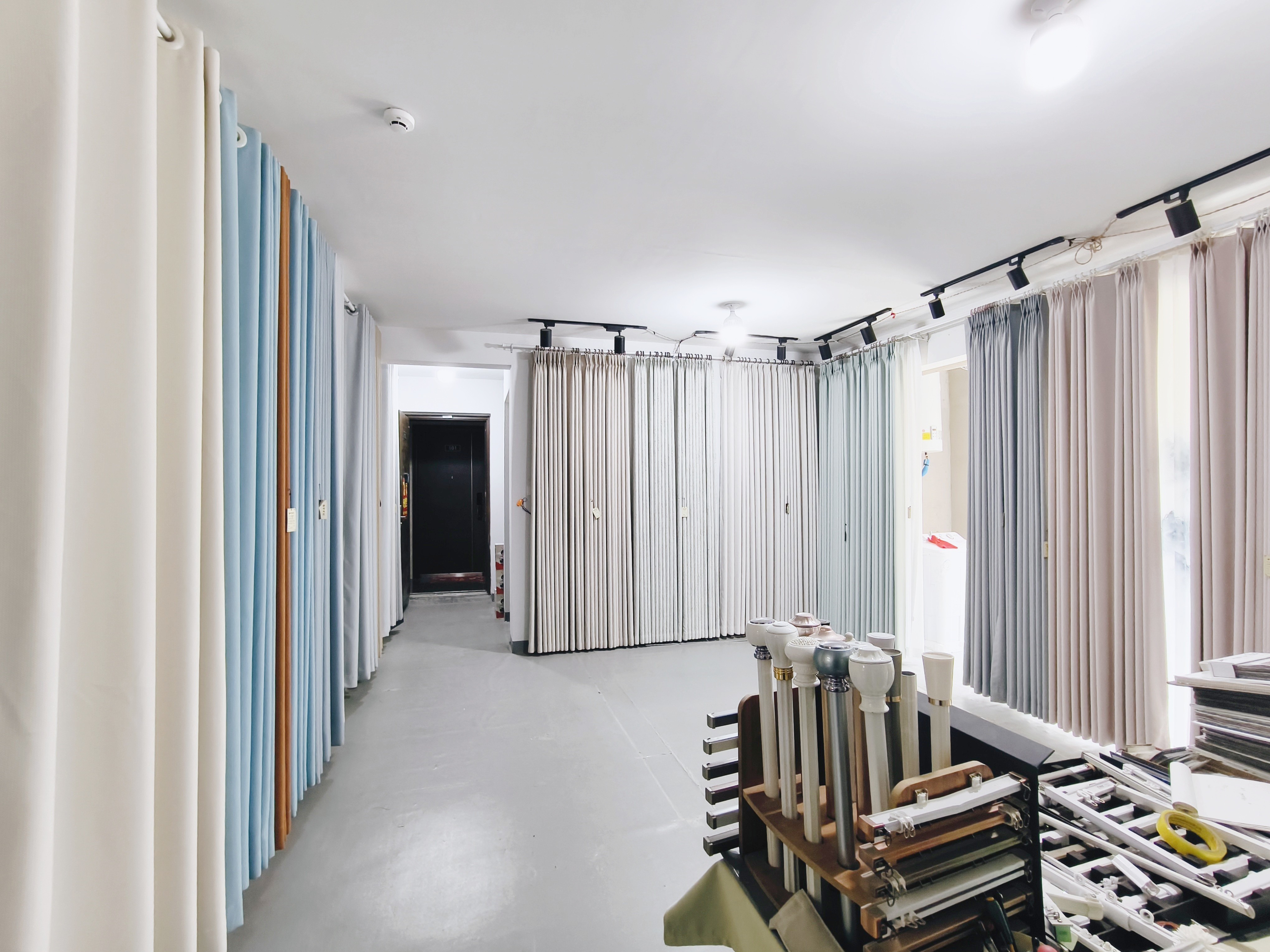  绿城春来风华 南