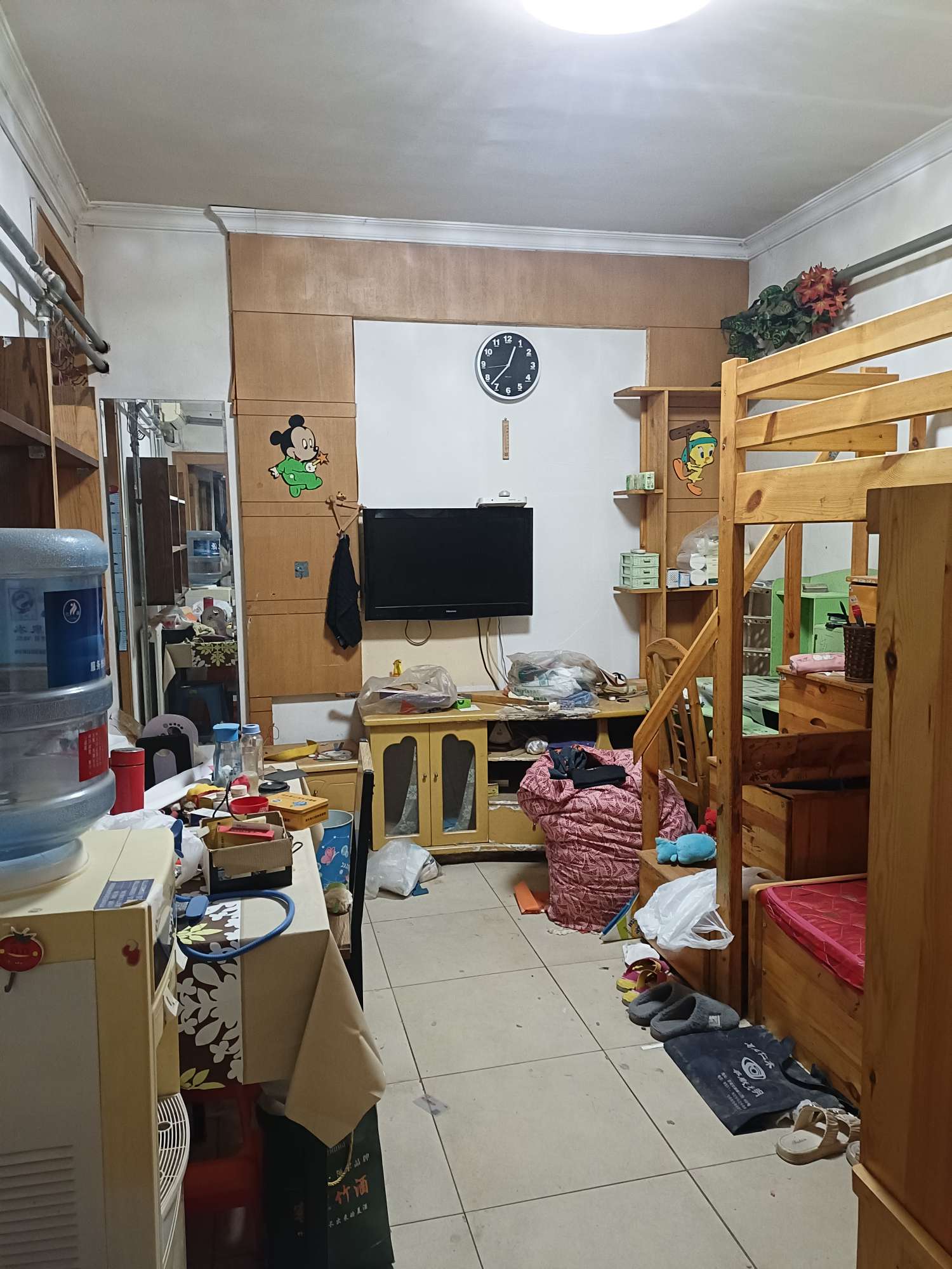整租·和平路轻骑宿舍两室对外出租