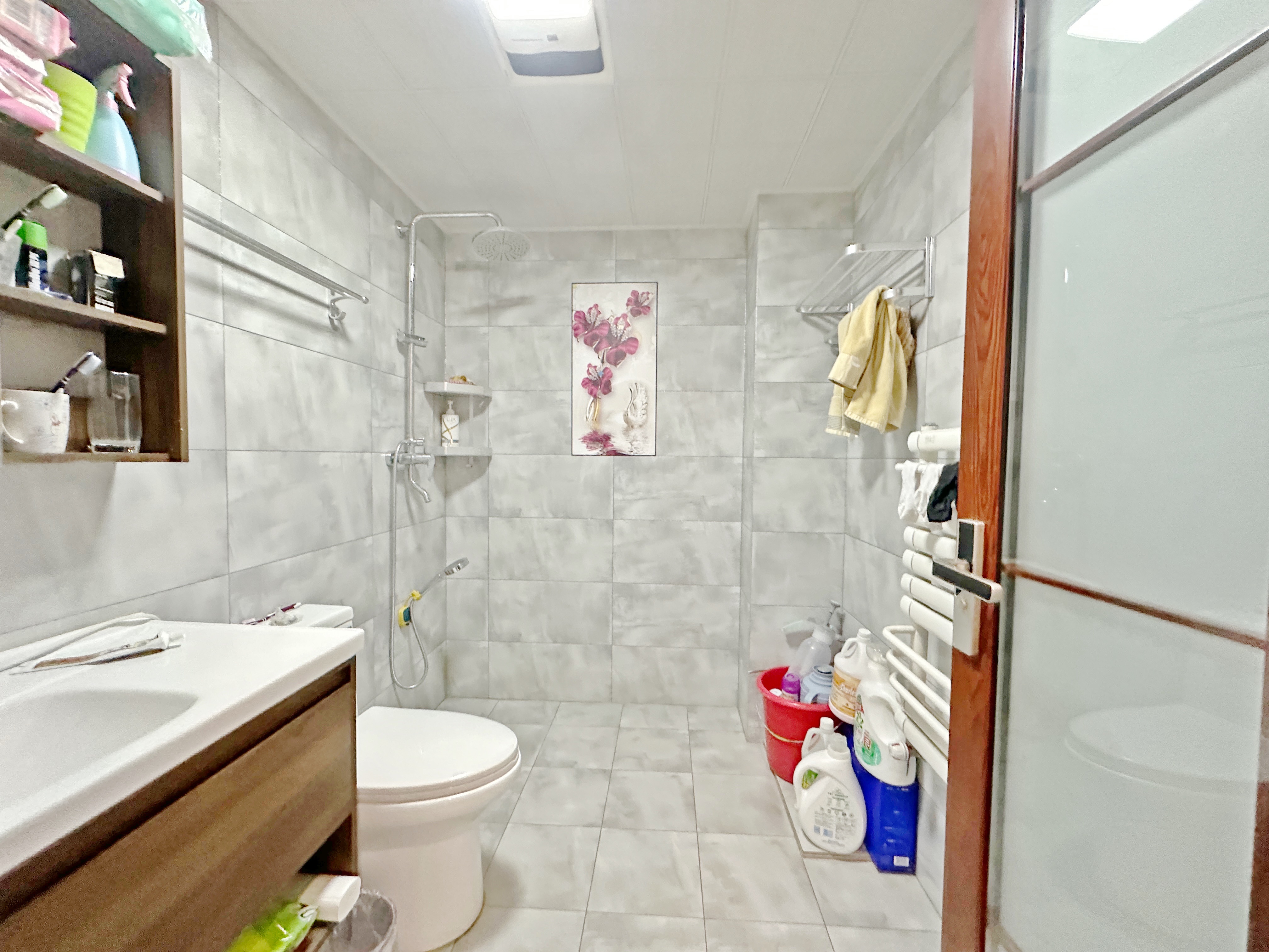 卧龙花园龙泰苑