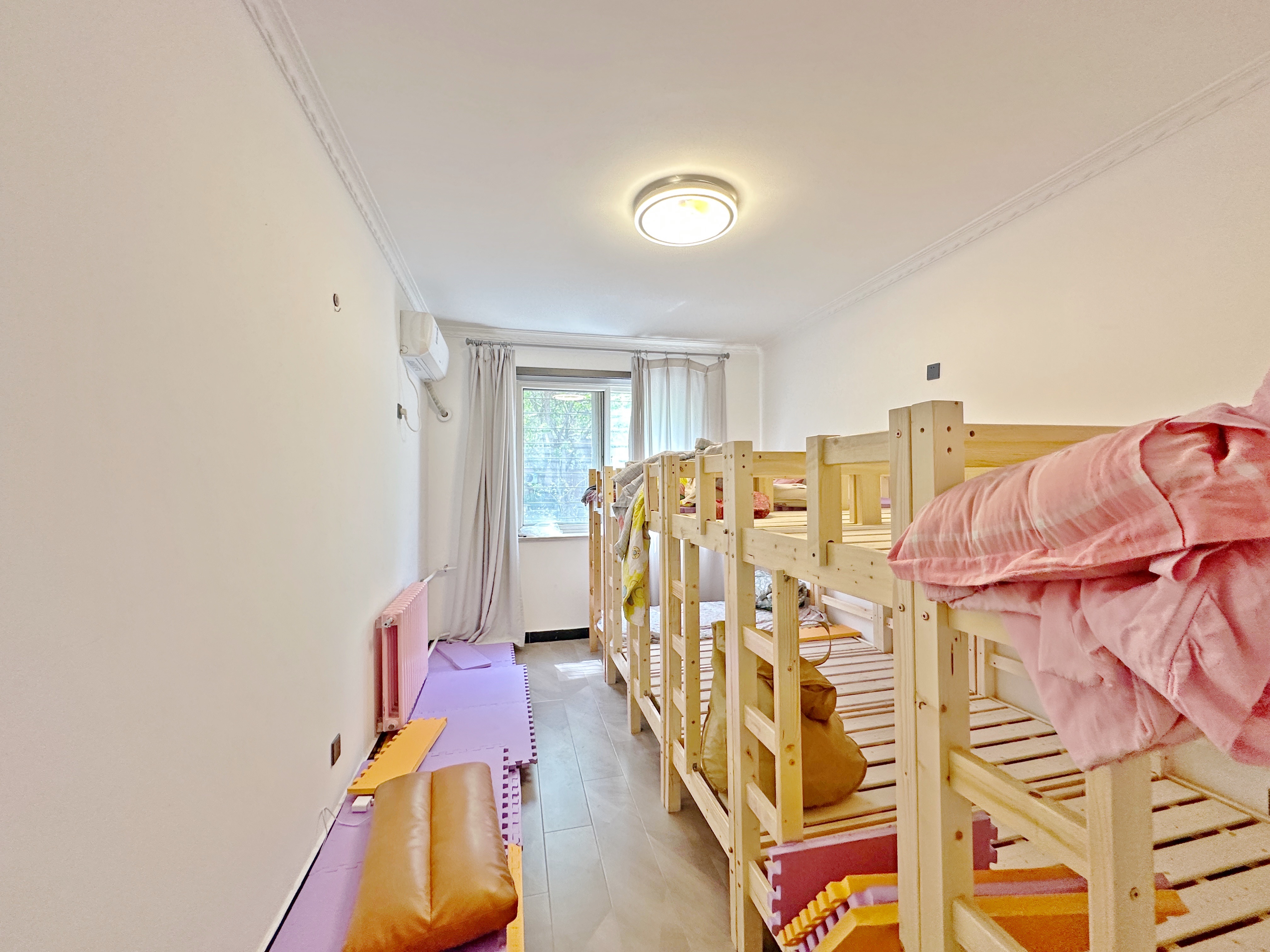 卧龙花园龙盛苑