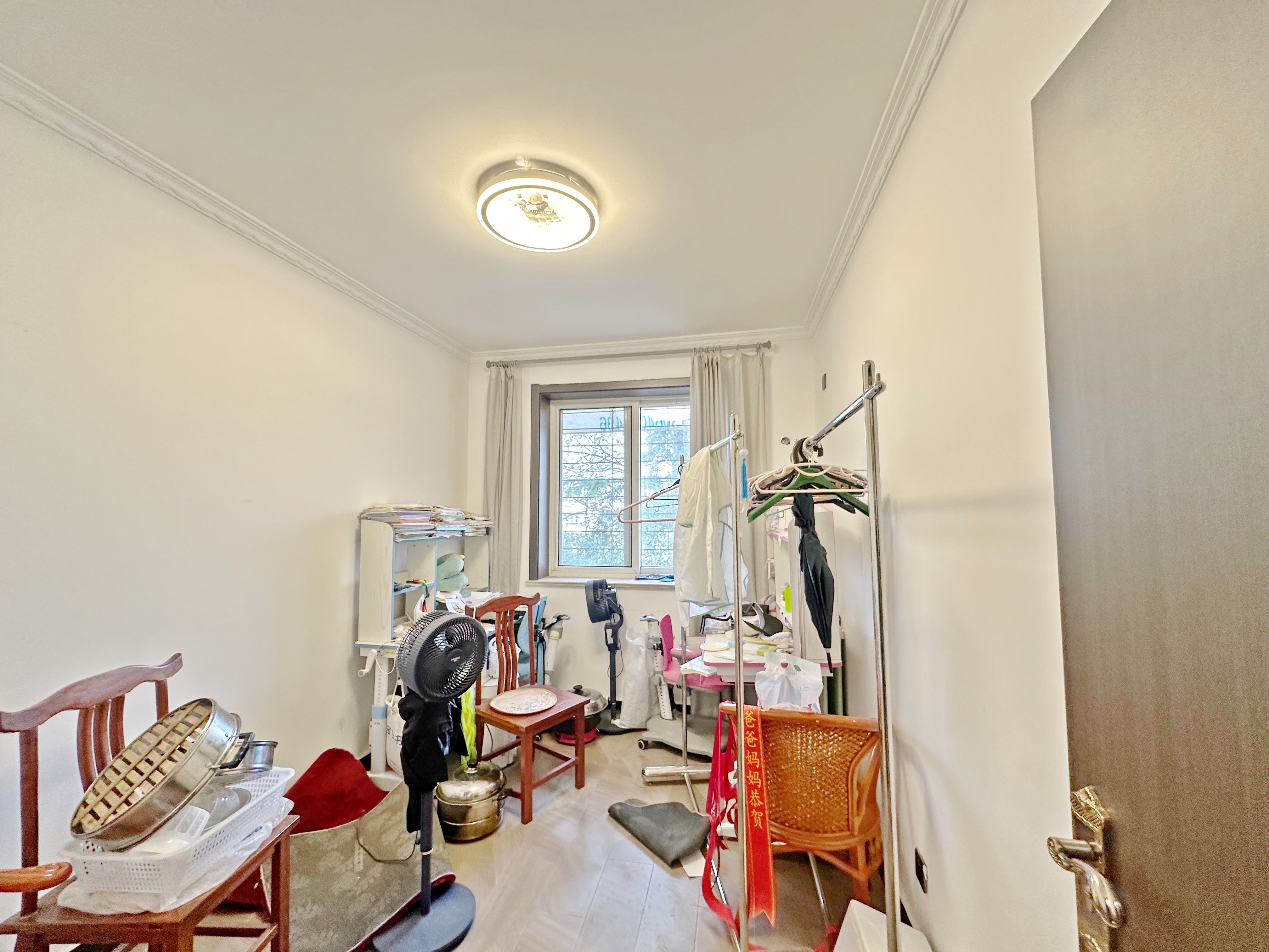 卧龙花园龙盛苑