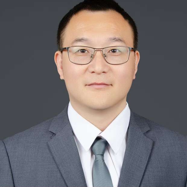 李斌