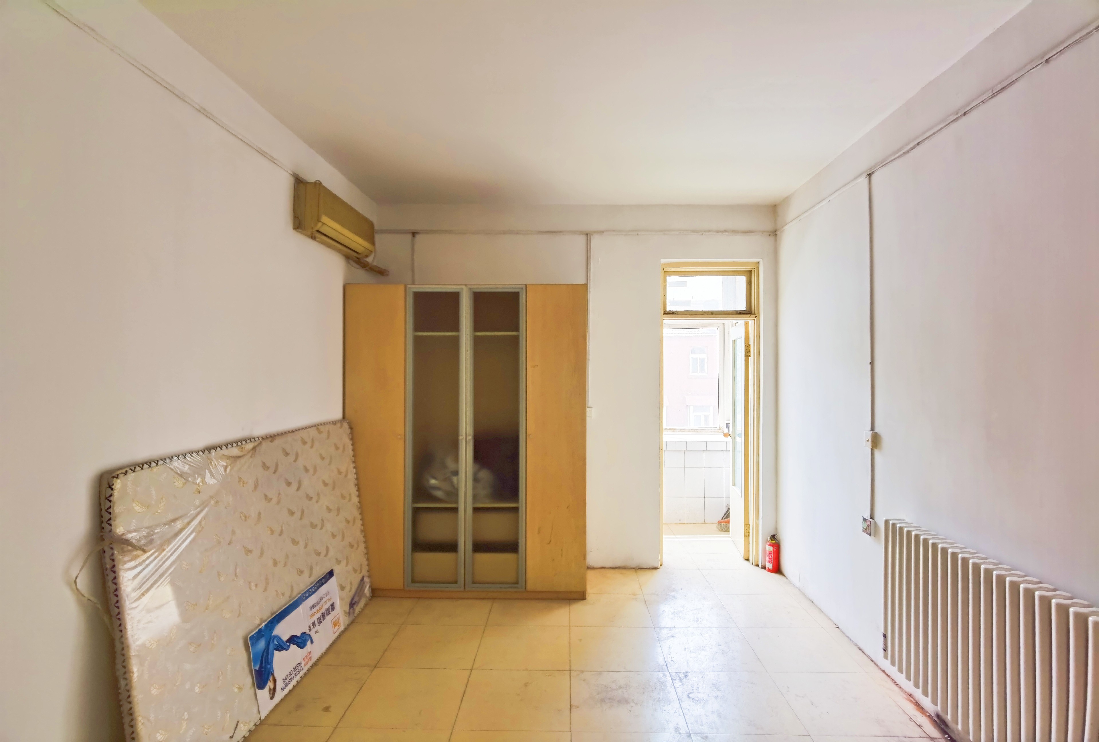  建国小经六路单位宿舍 南北