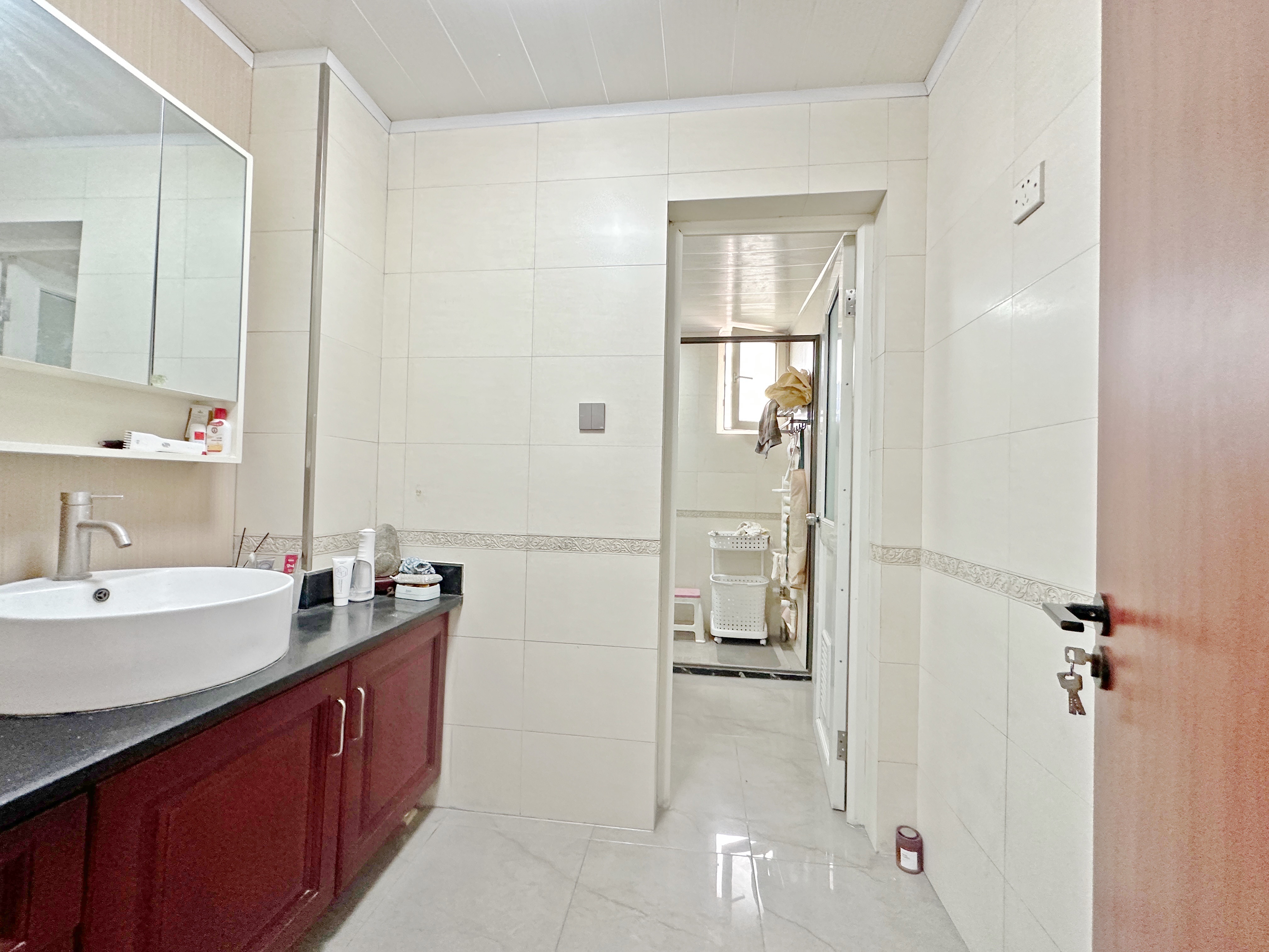 卧龙花园龙泰苑