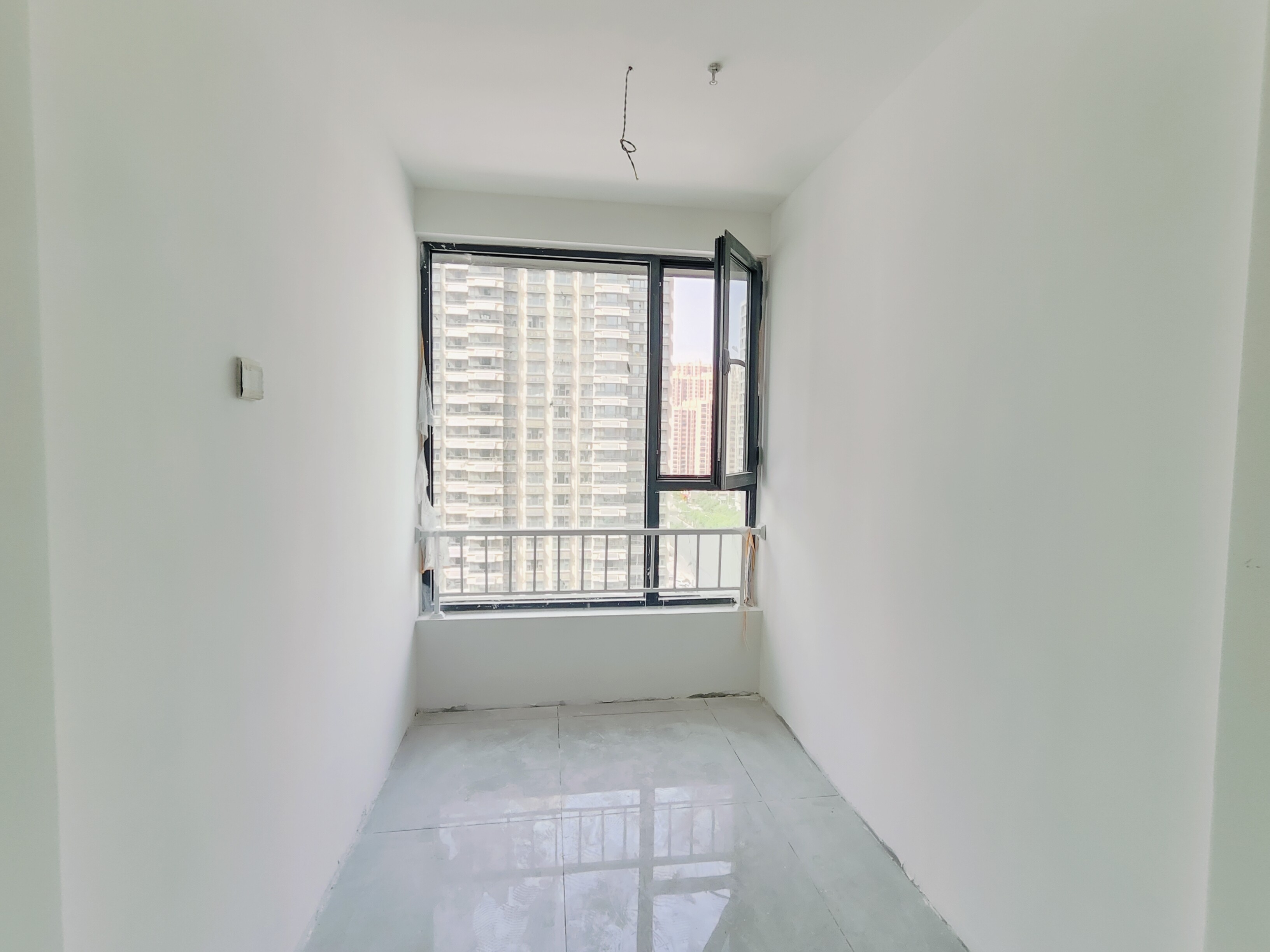 恒大滨河左岸公寓(临湖公馆花园)