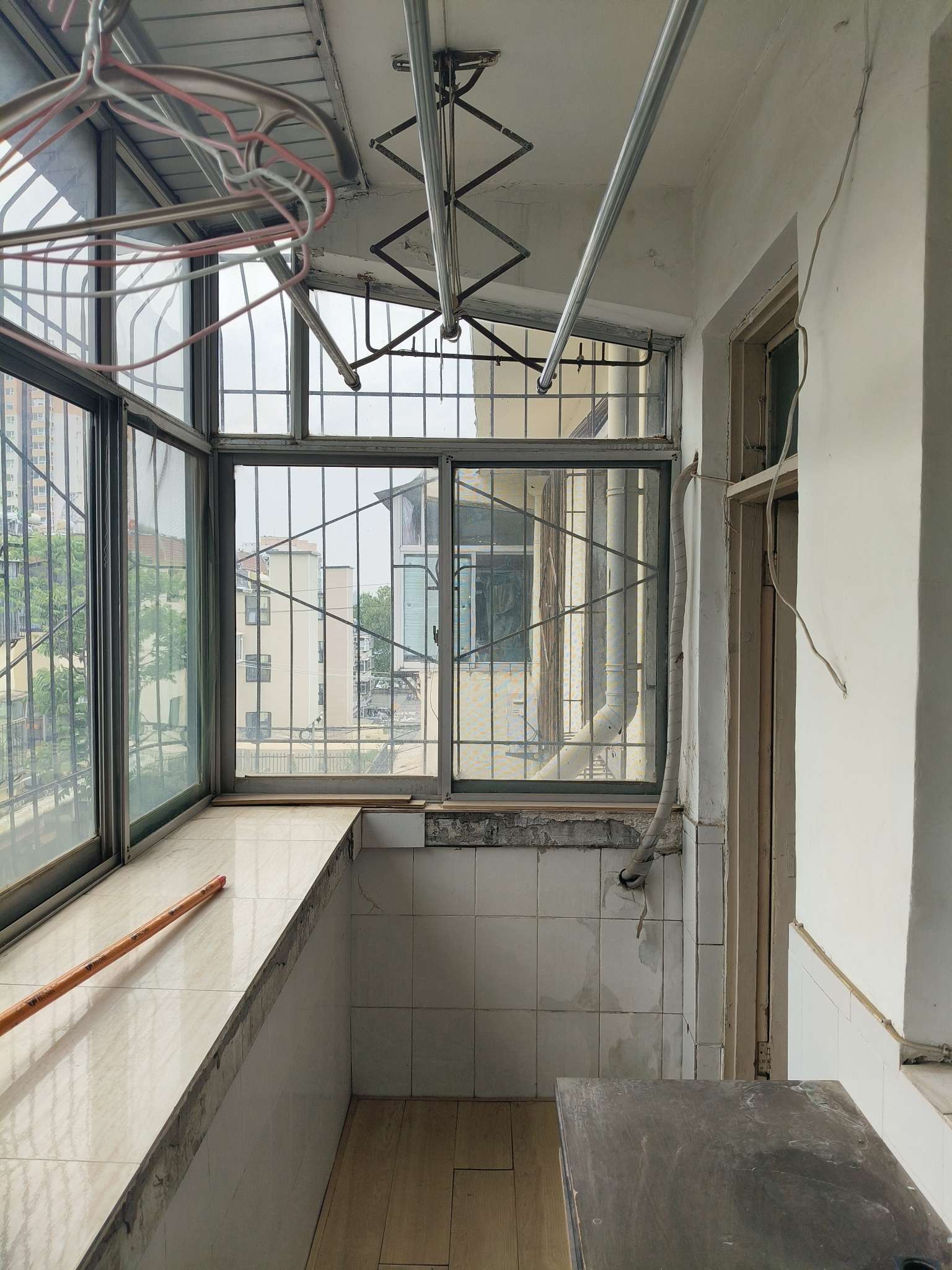 燕子山西路20号院